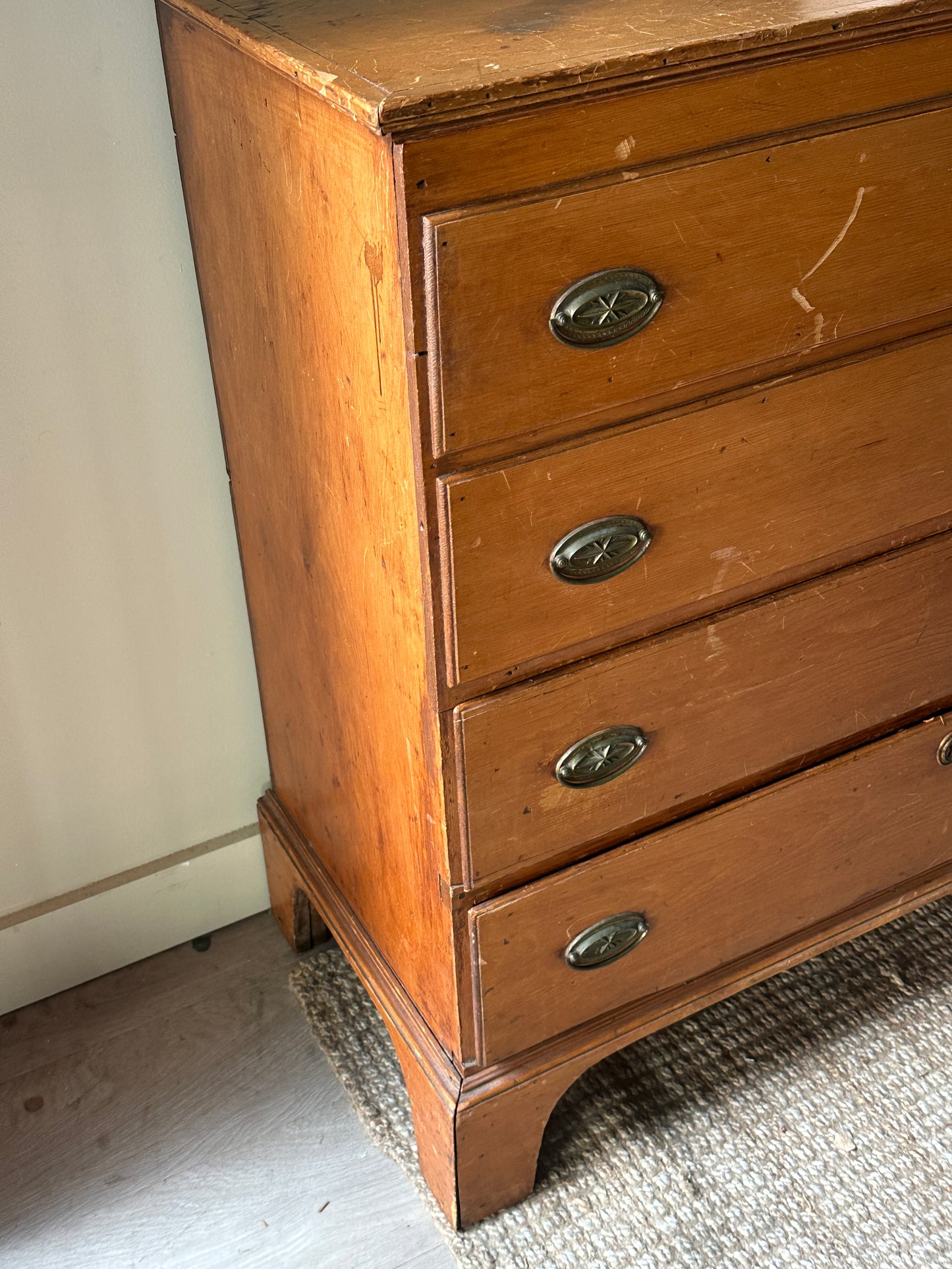 Mule chest