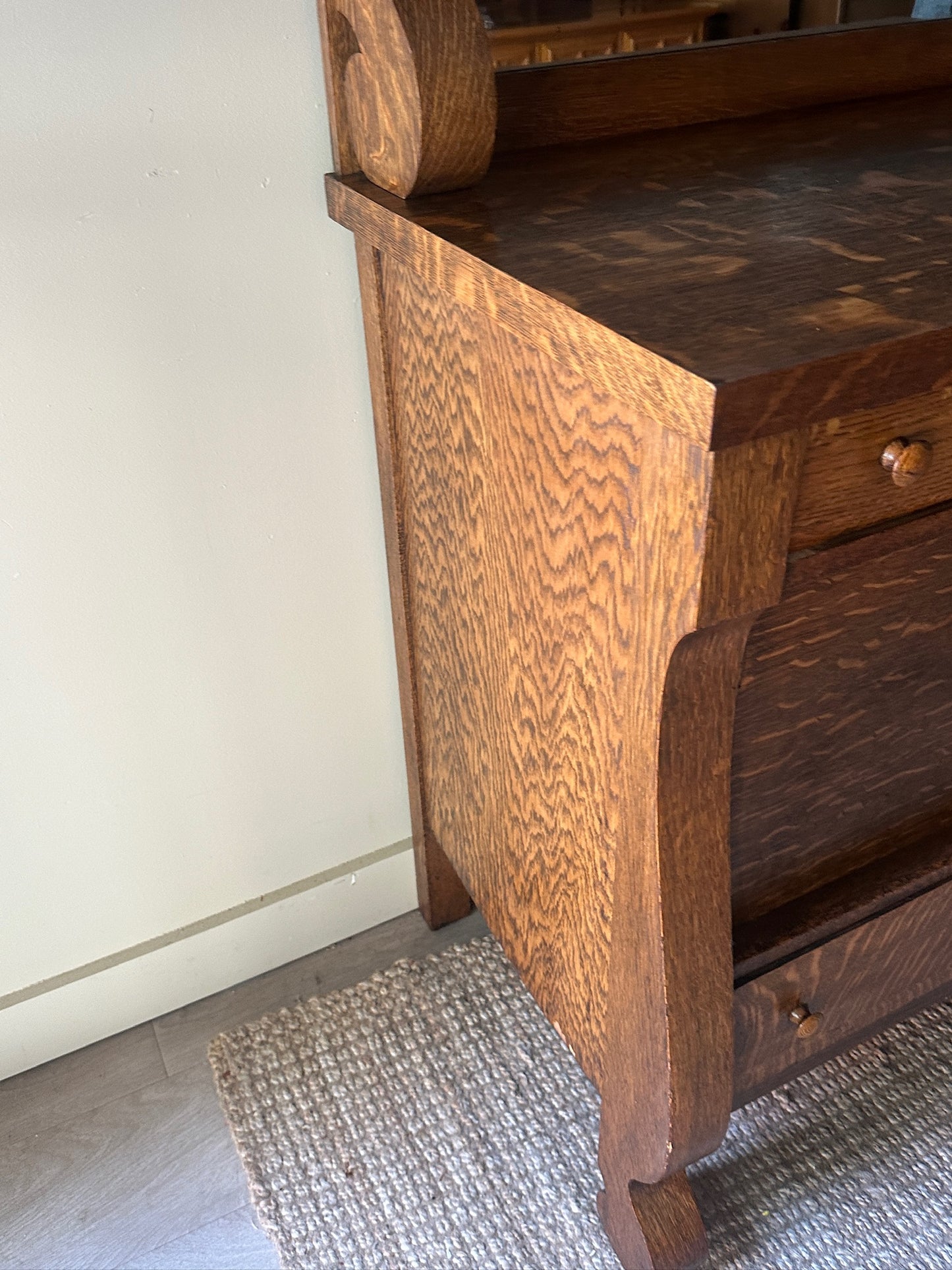 Golden Oak Server