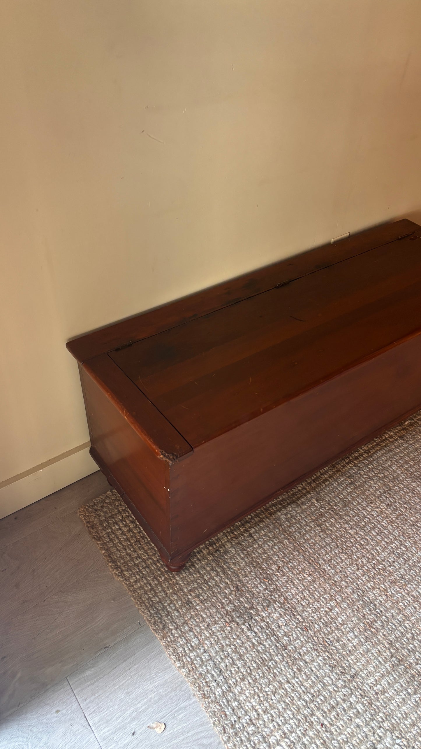 Long pine chest