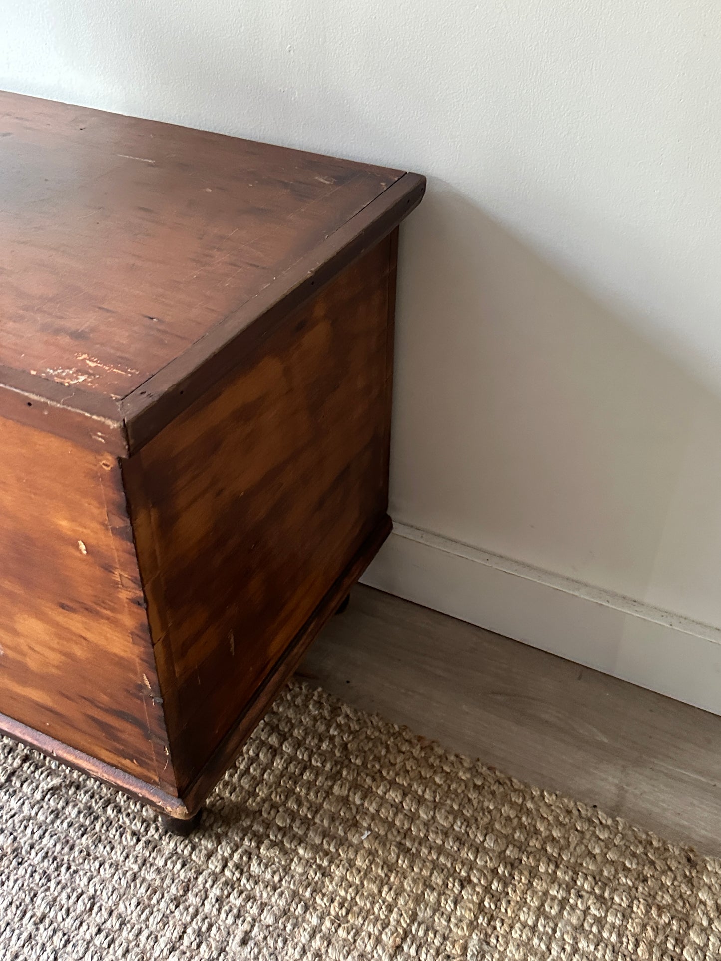 Pine chest