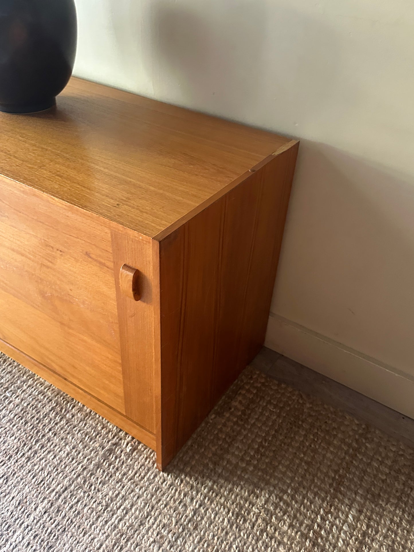 Teak console