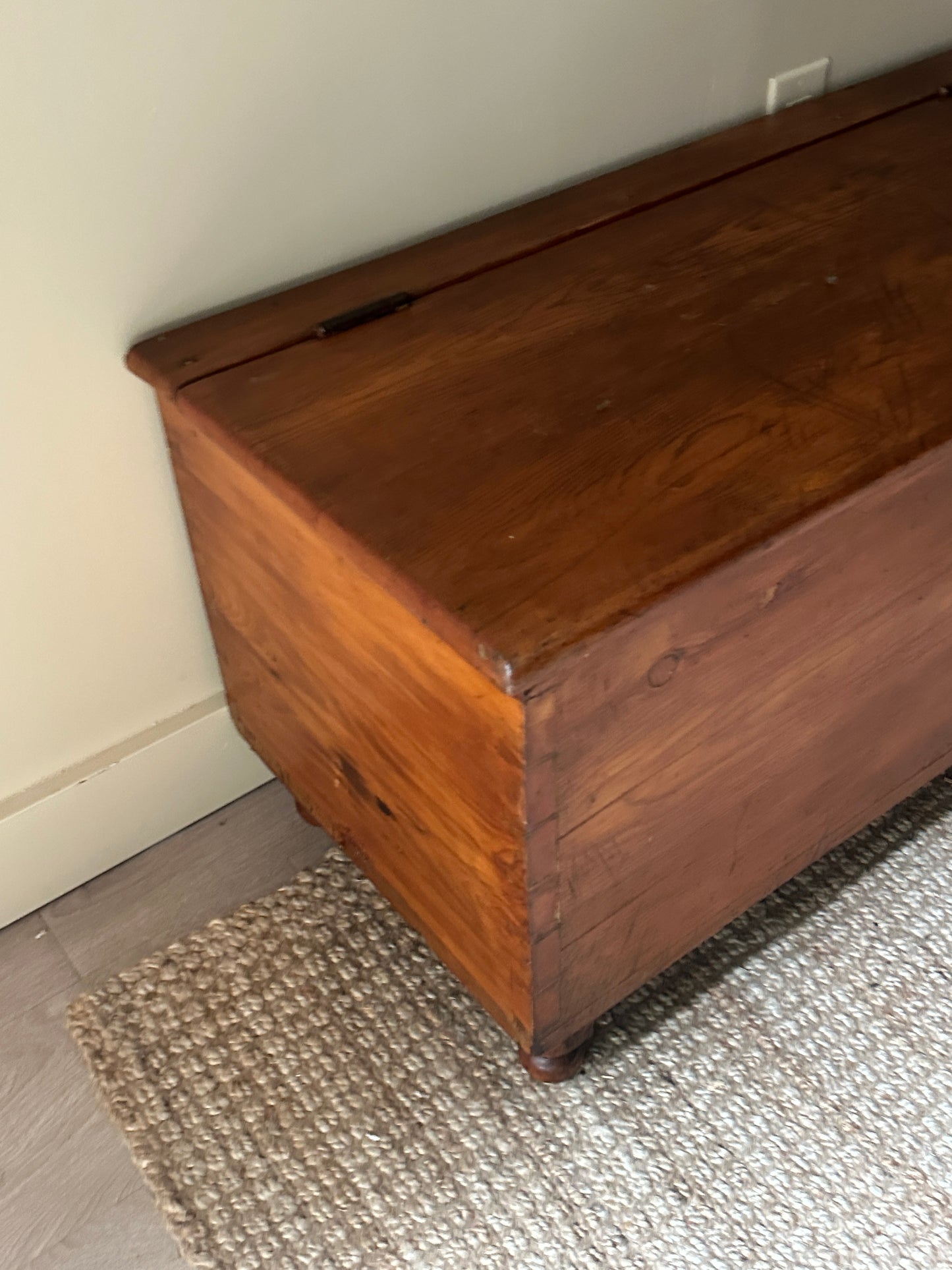 Pine chest