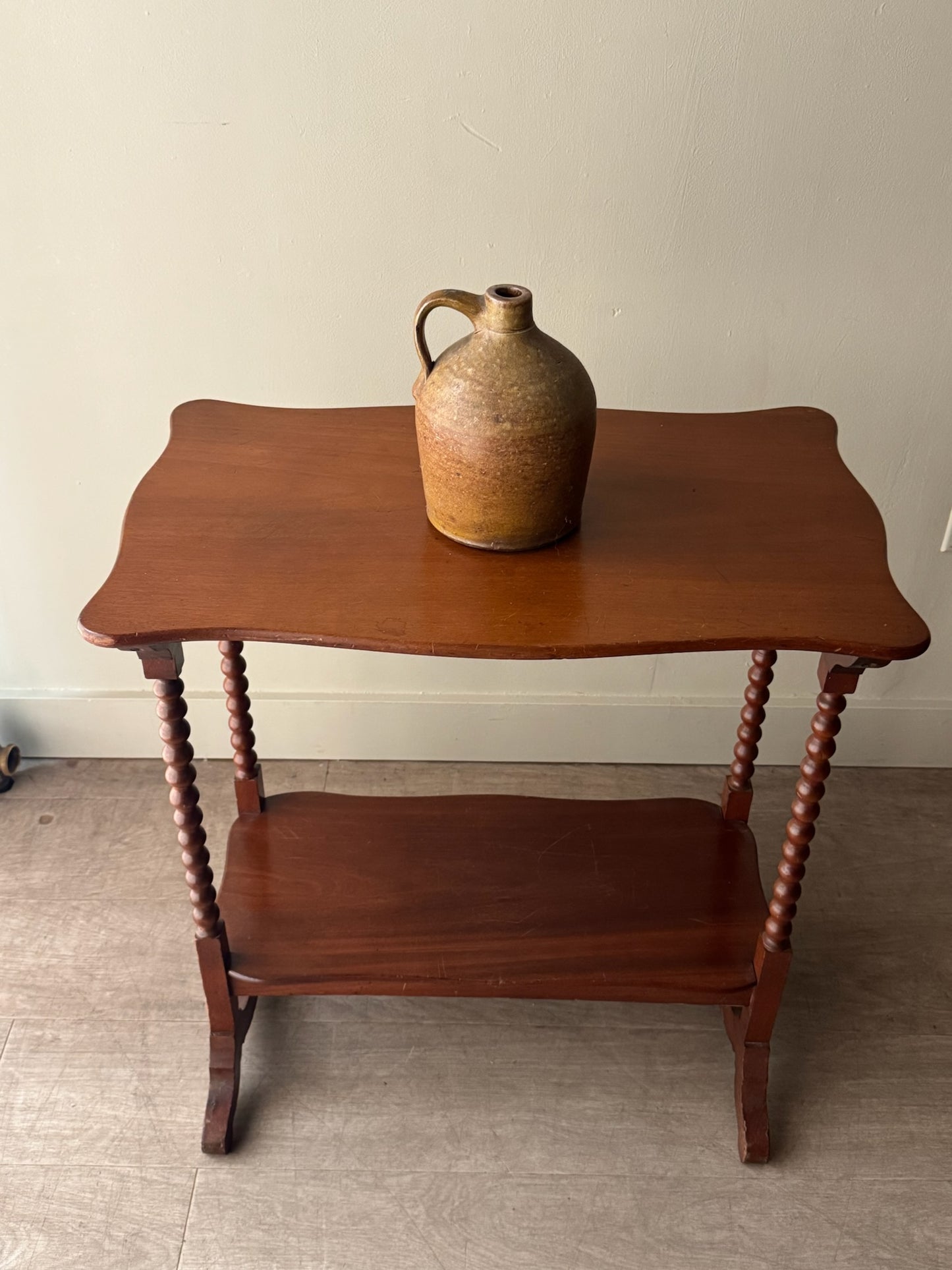 Victorian walnut bobbin leg side table