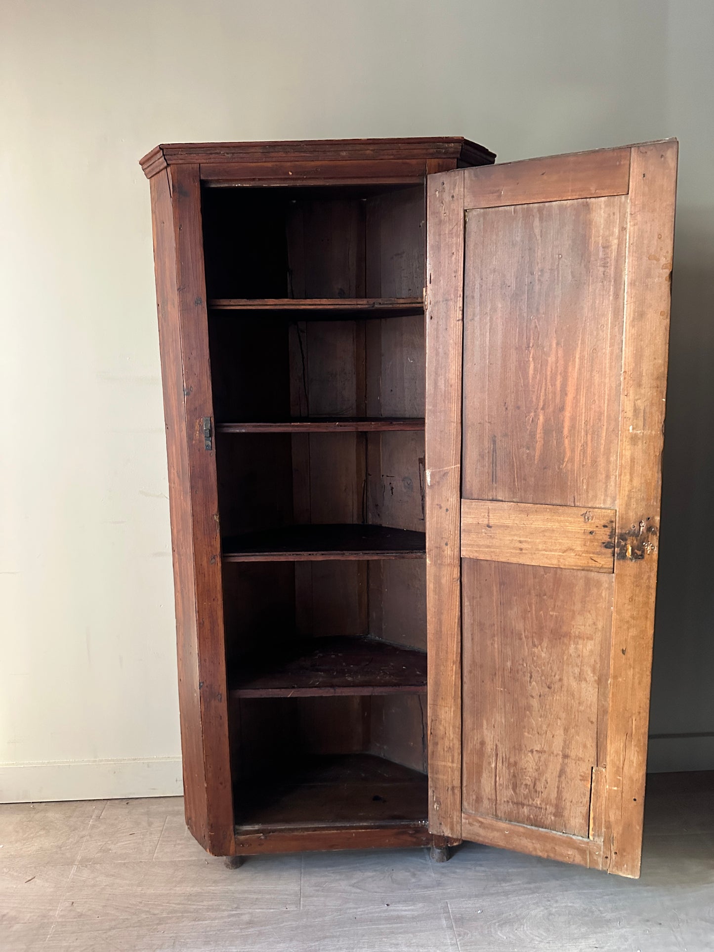 Pine corner cabinet