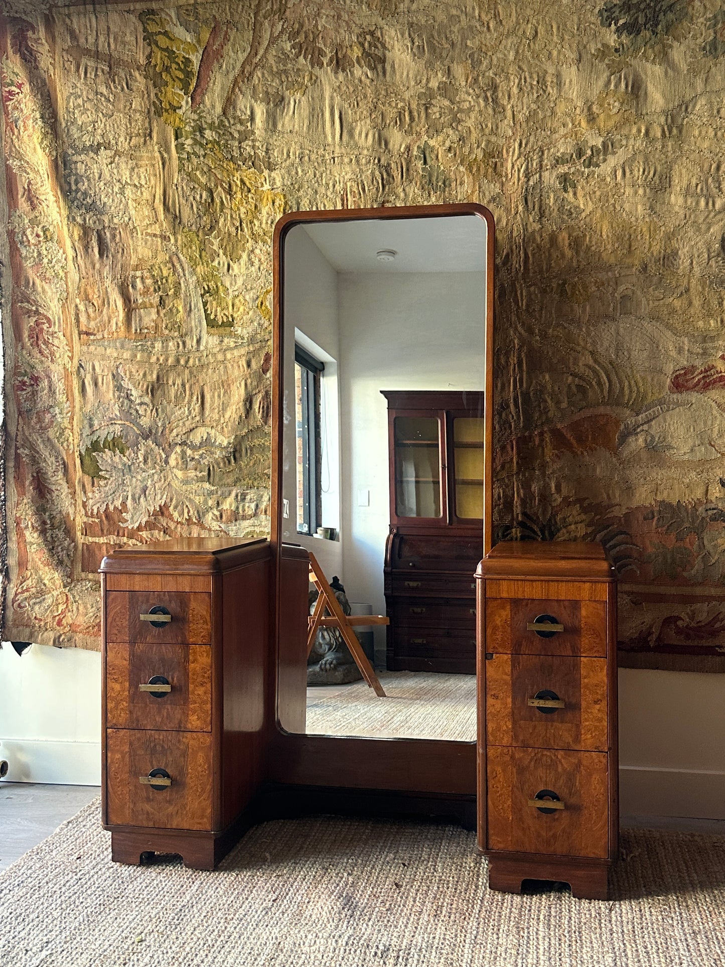 Art Deco vanity