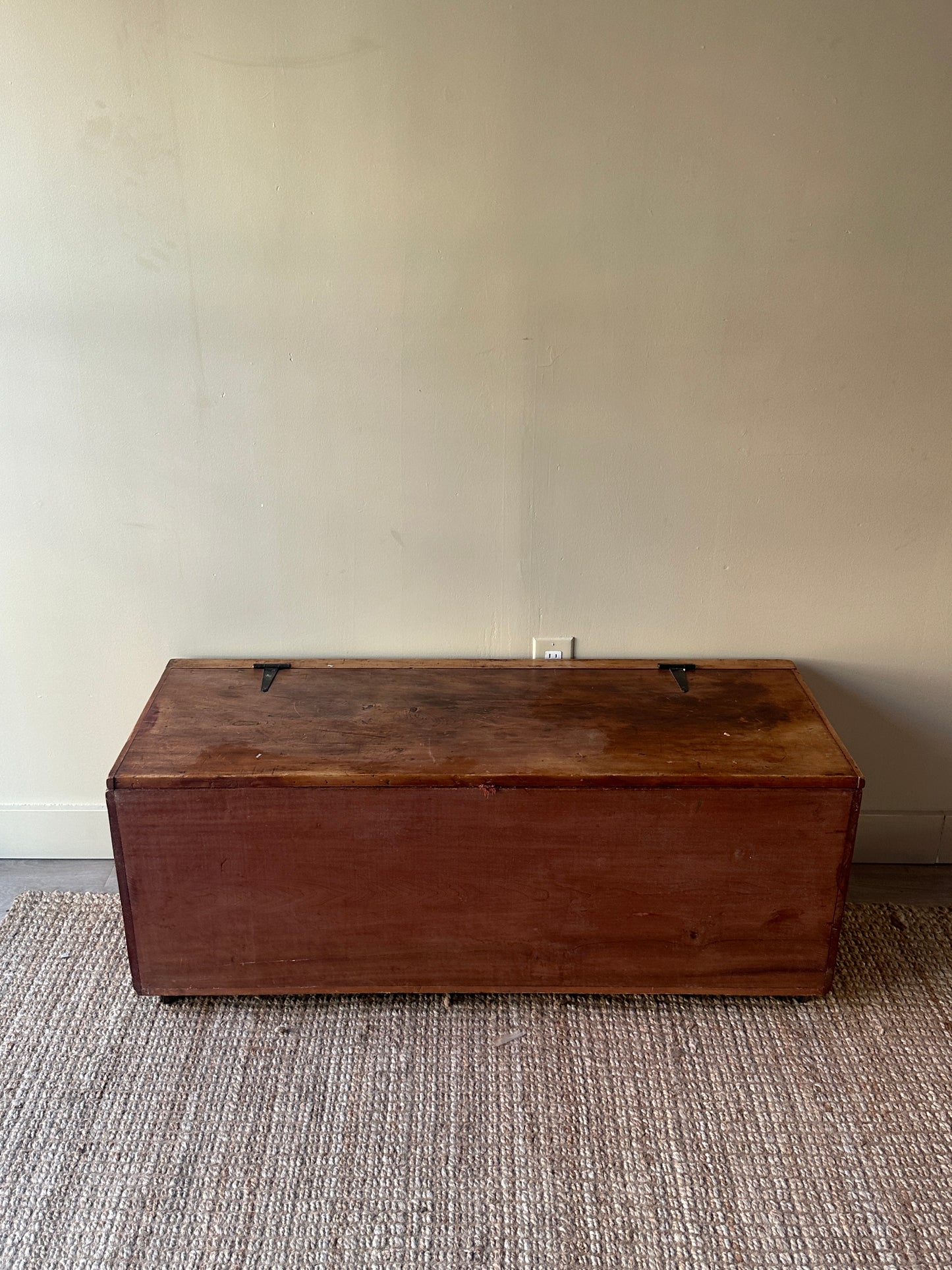 Pine chest/bench
