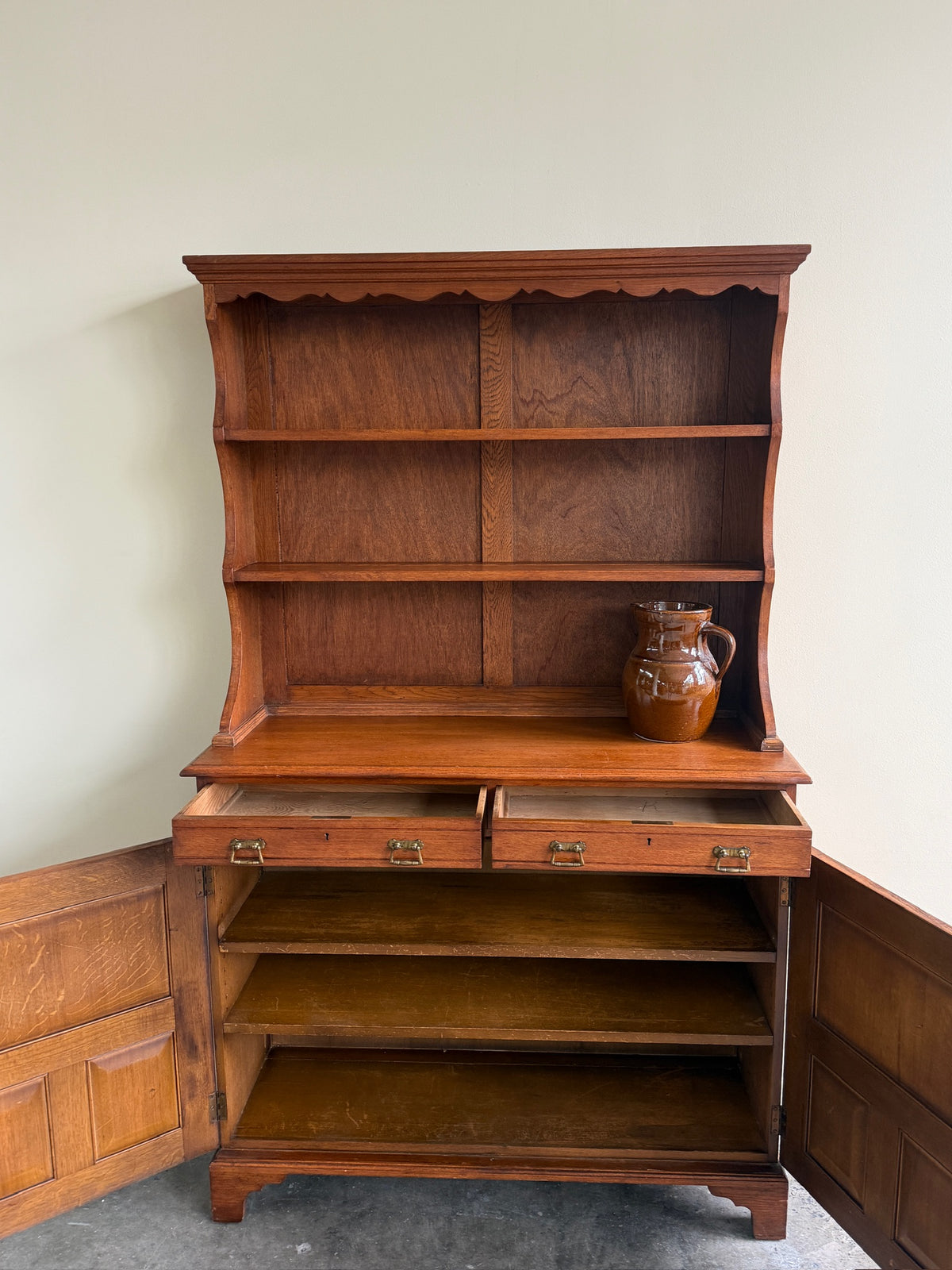 Edwardian oak two piece hutch