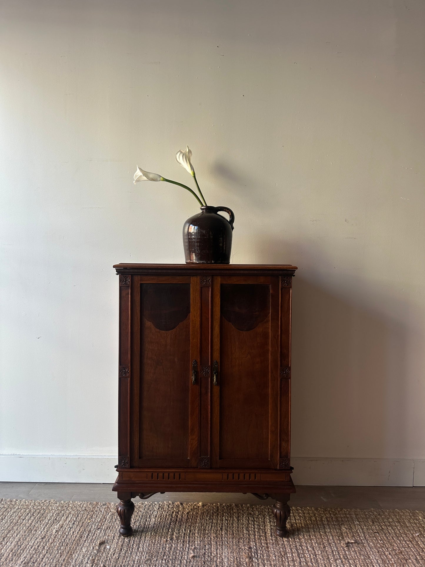 Walnut bar