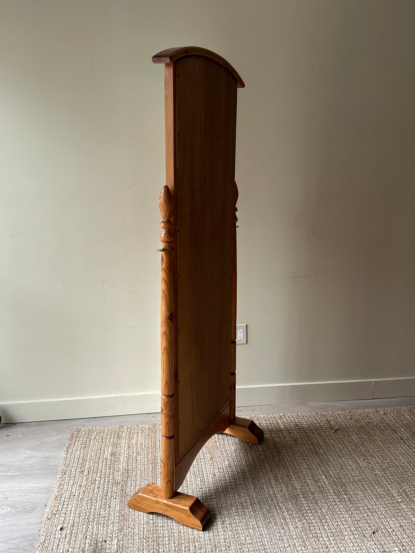 Pine Cheval mirror
