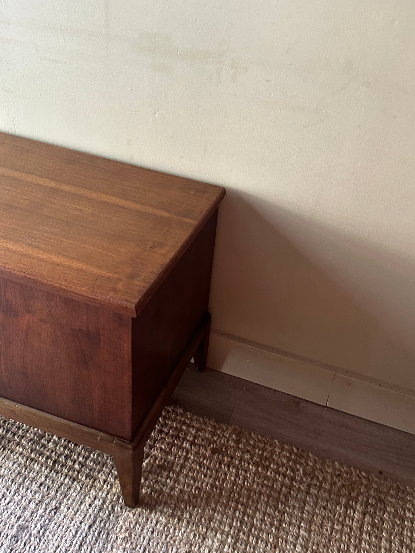 Lane cedar storage bench