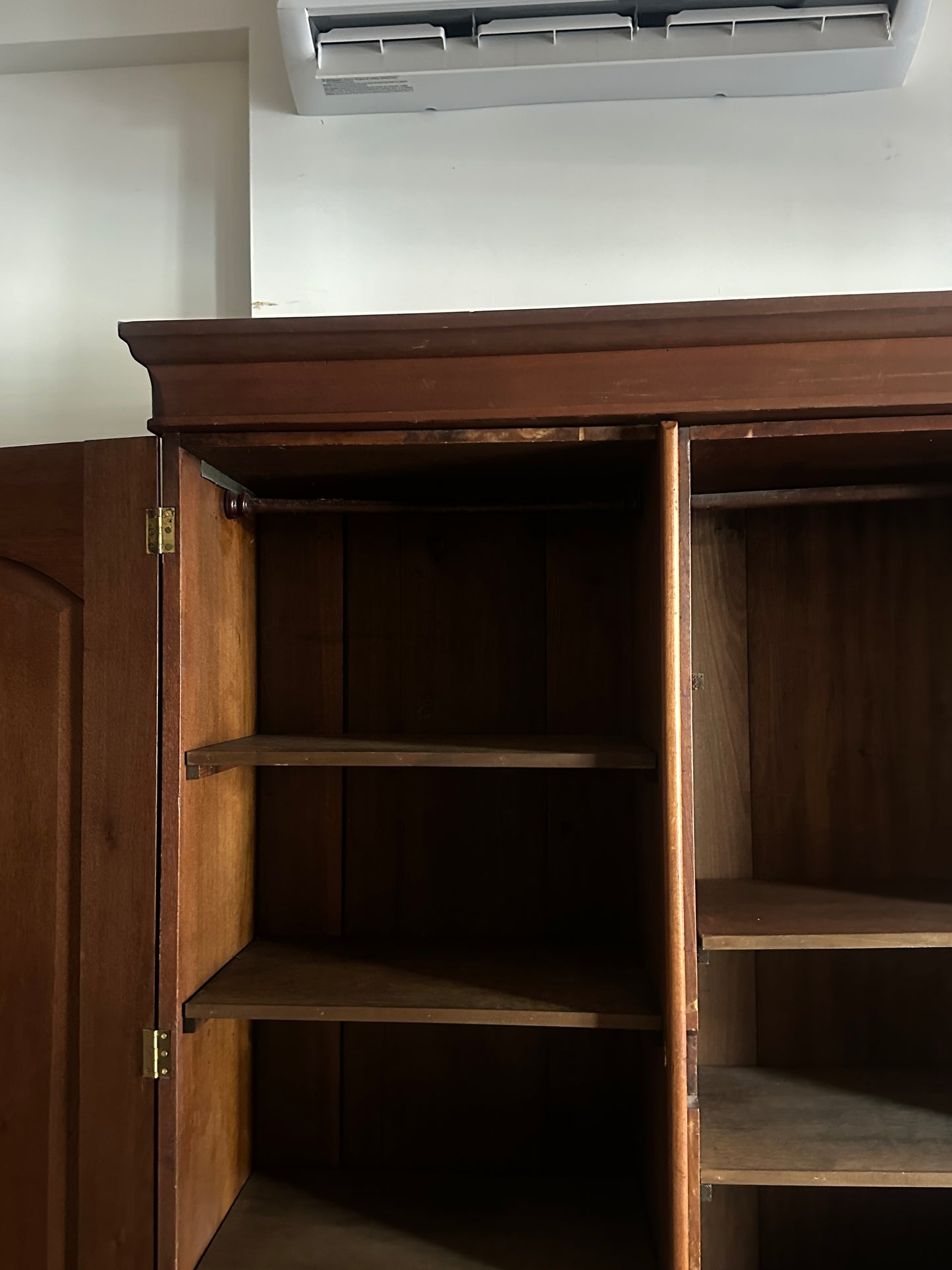 Pine wardrobe/cabinet