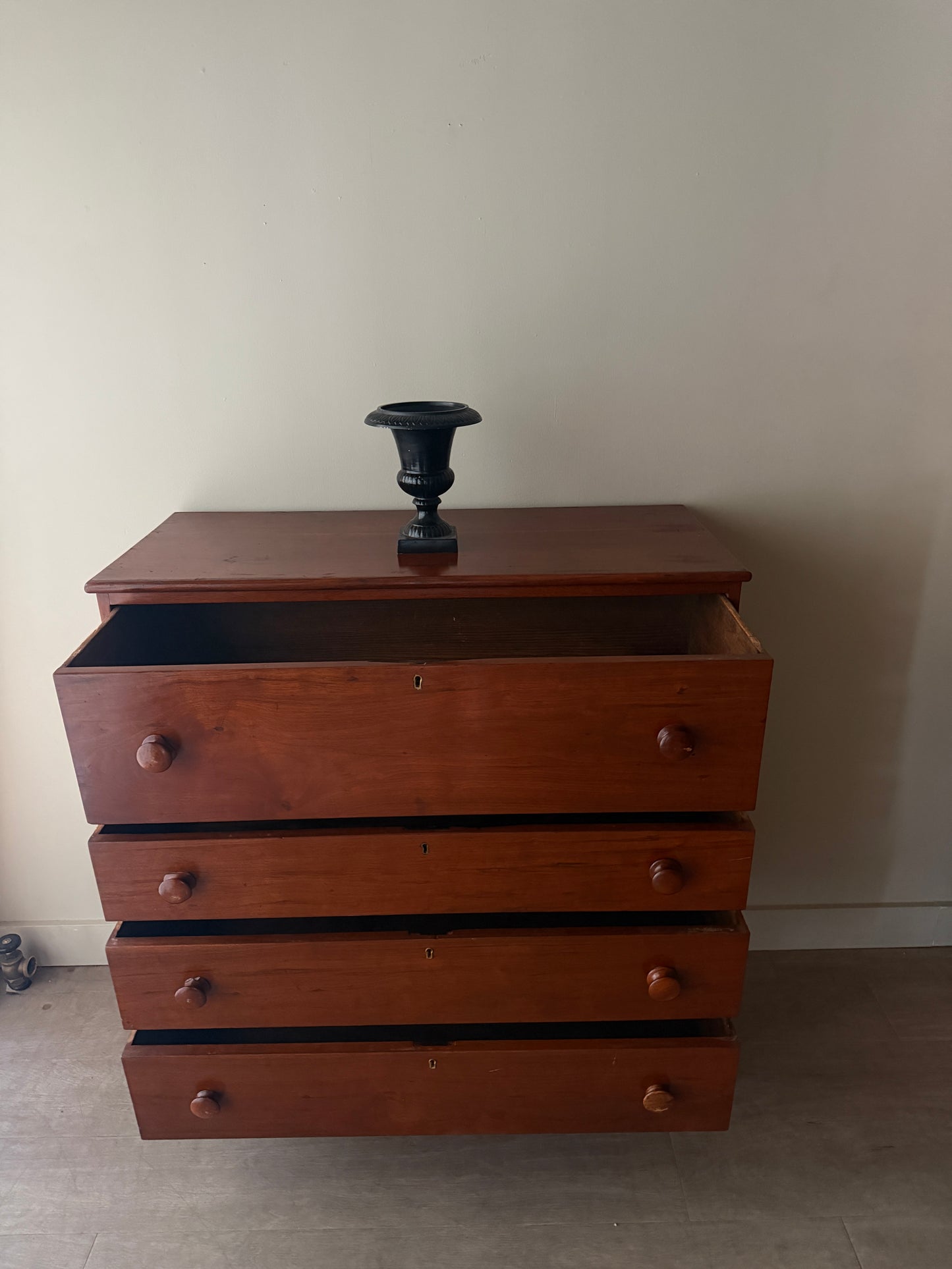 Sheraton cherry dresser