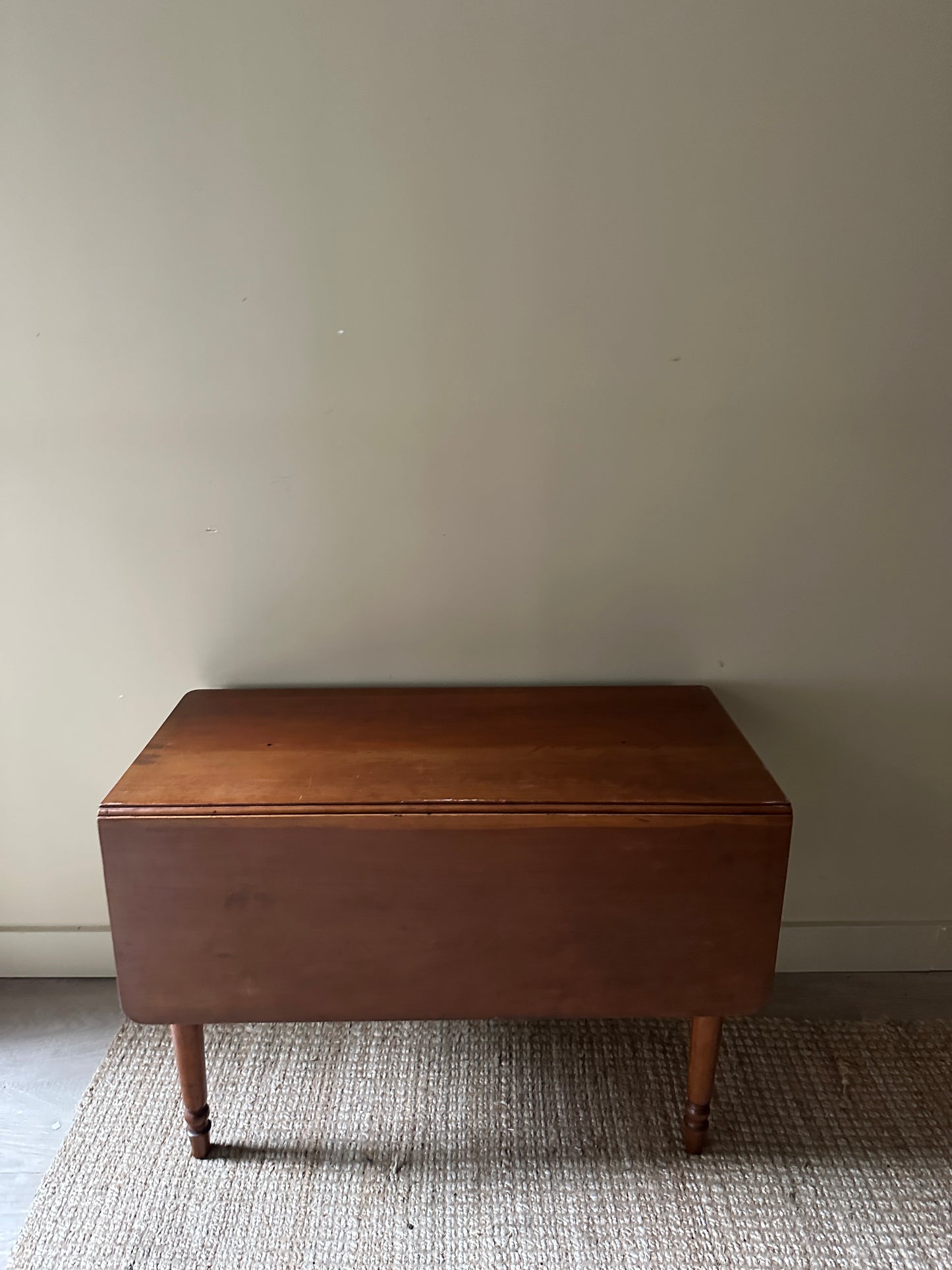 Single sided drop leaf table/desk