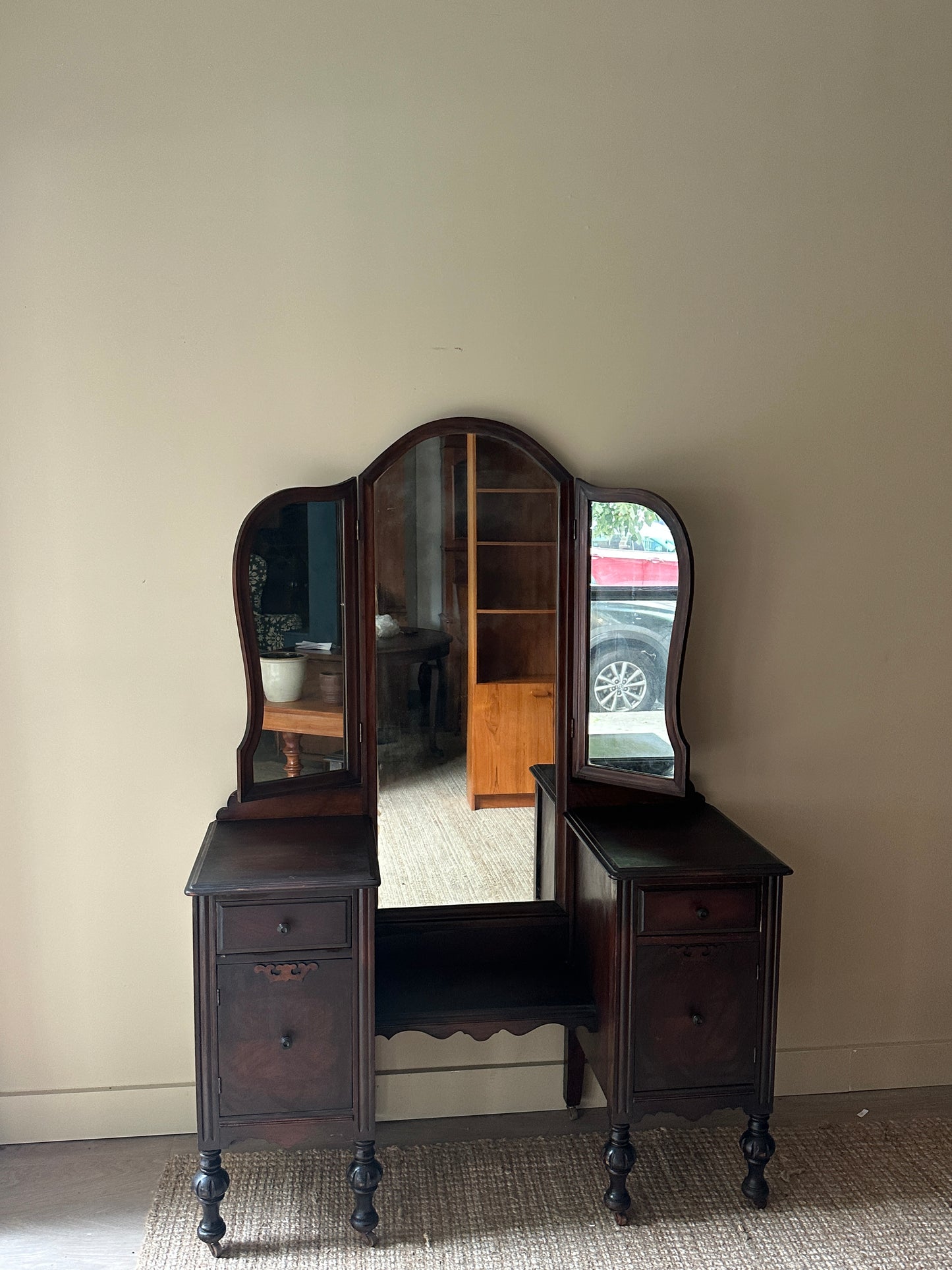 Mahogany vanity