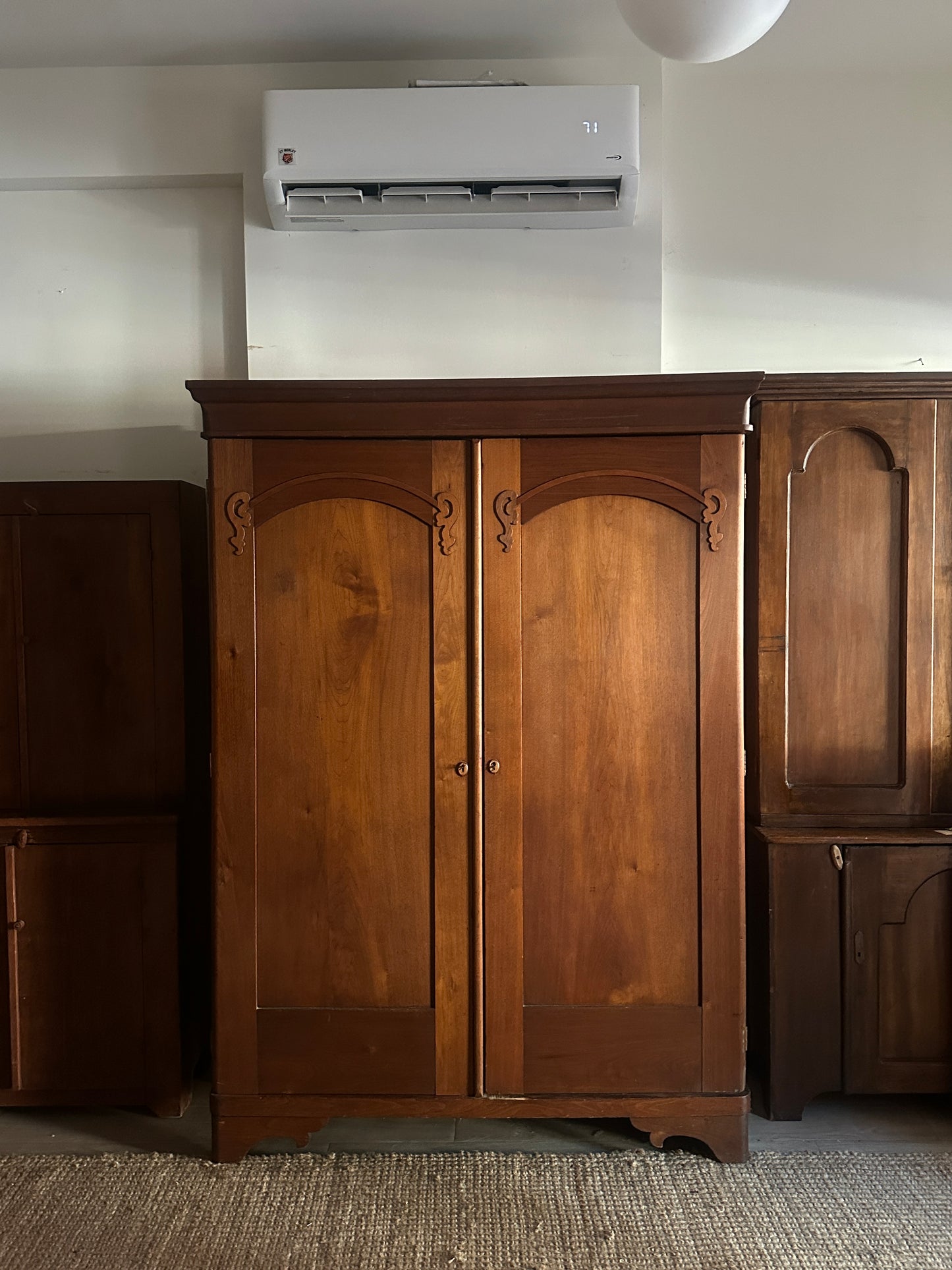 Pine wardrobe/cabinet
