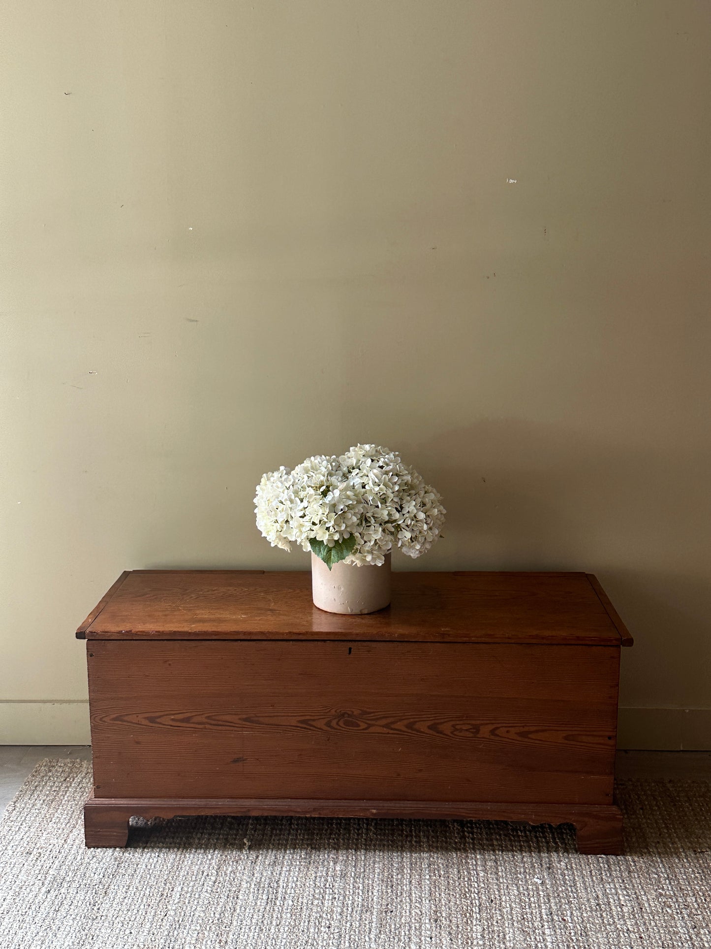 Pine chest