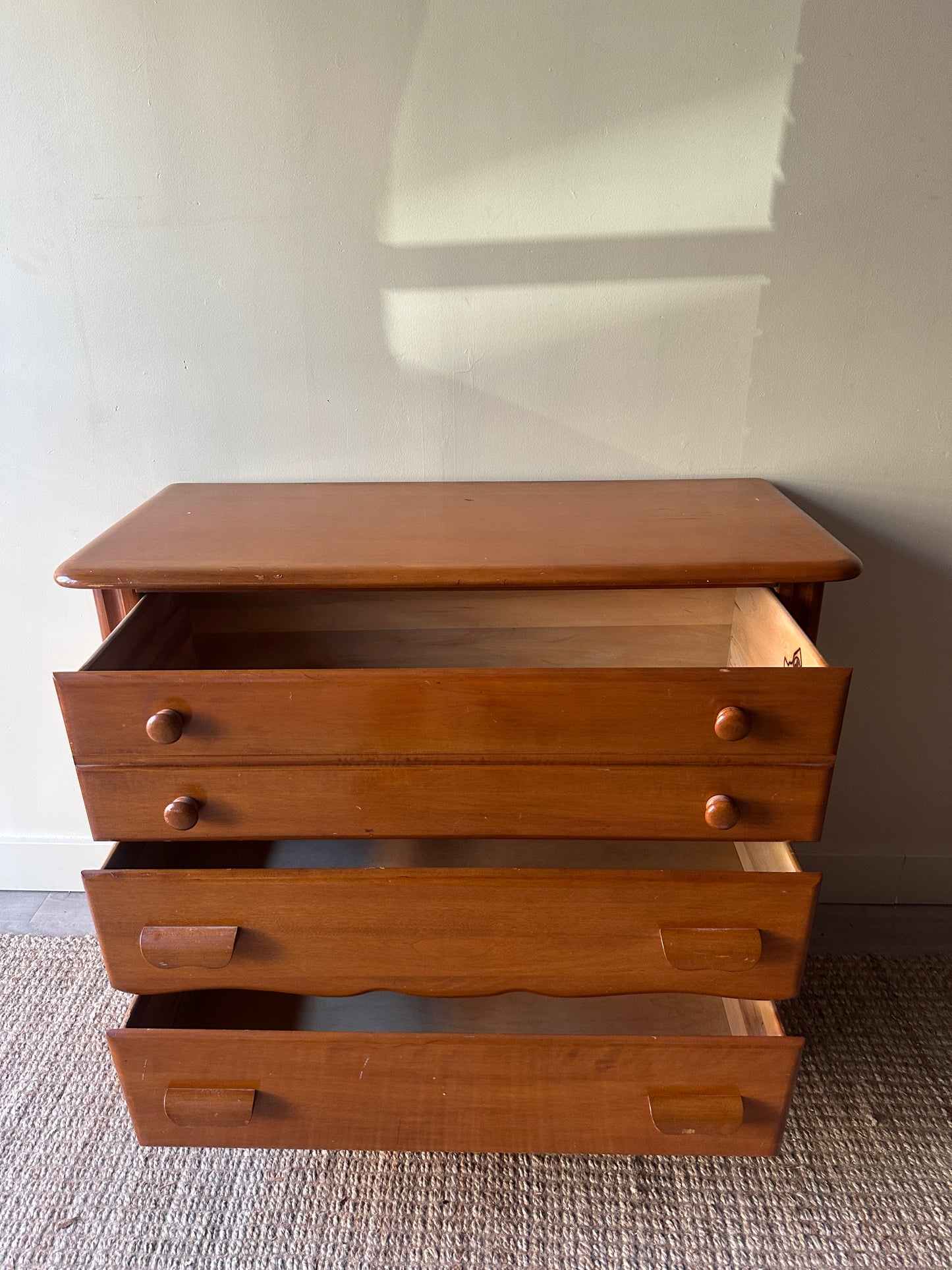 Maple dresser