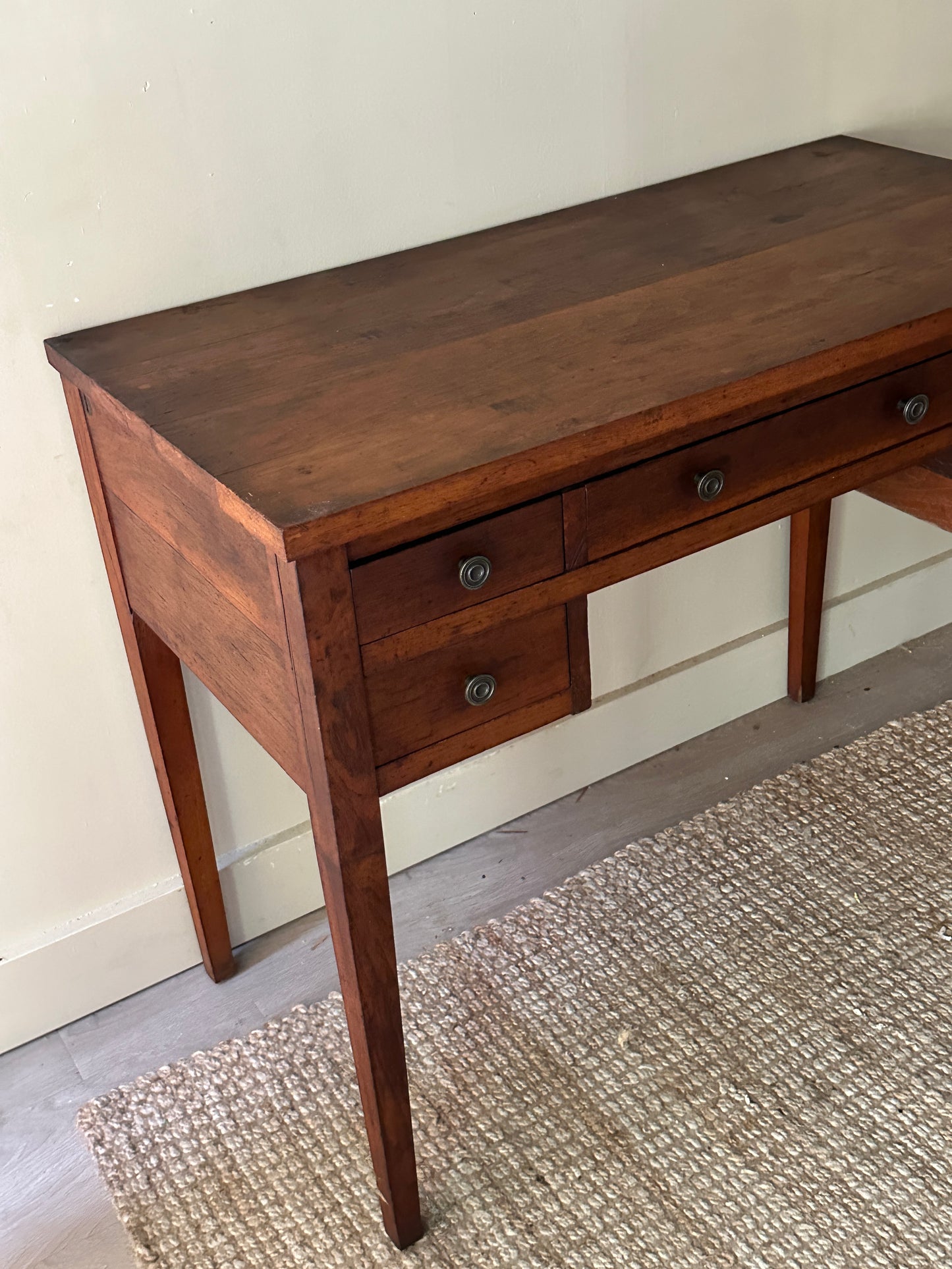 Pine desk