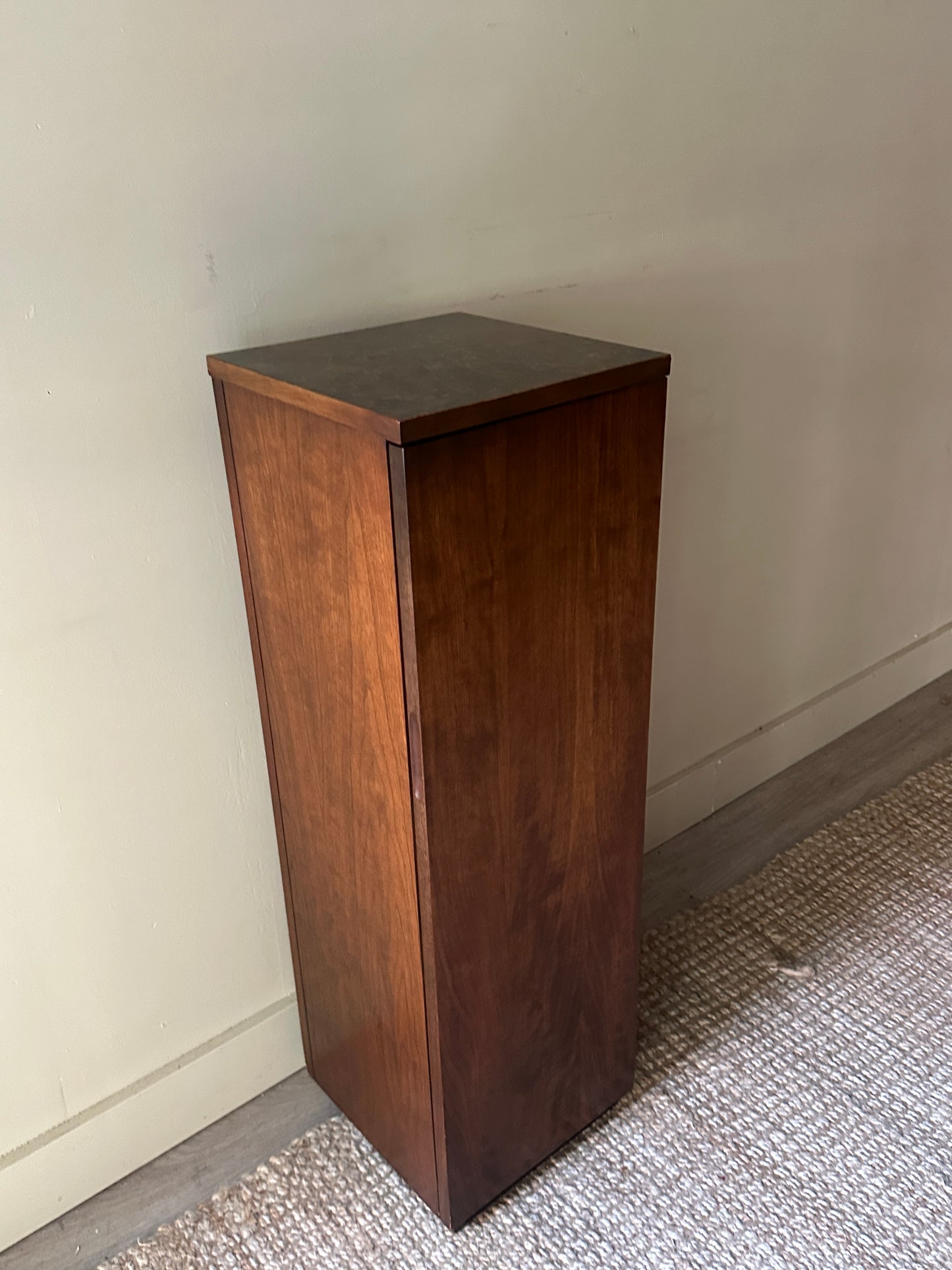 Walnut pedestal