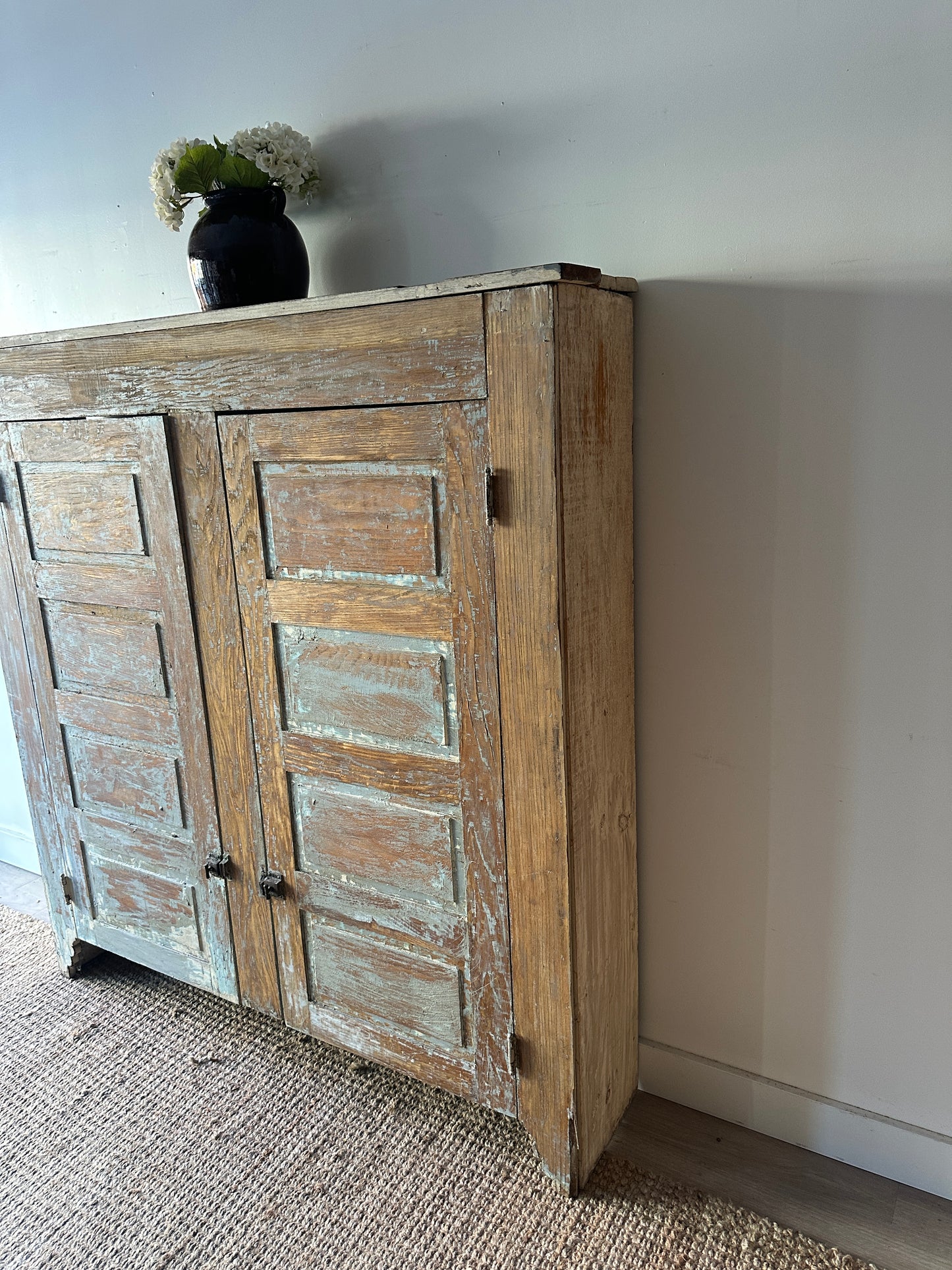 Farmhouse cupboard