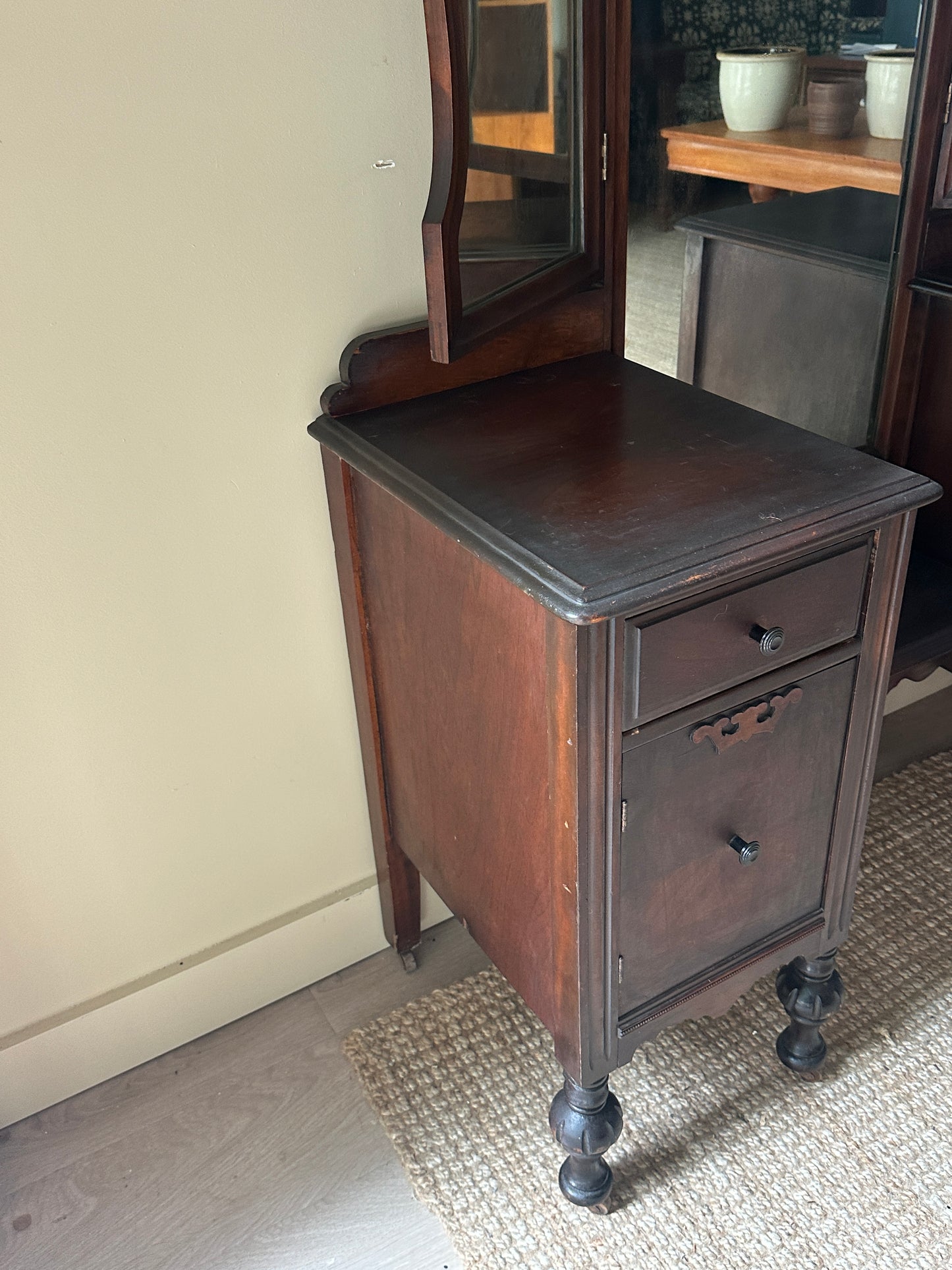 Mahogany vanity