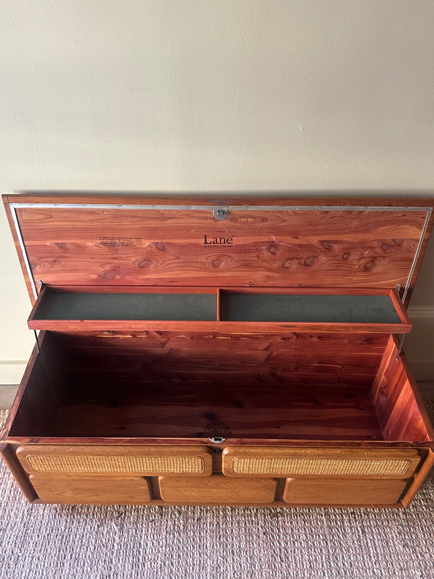 Lane cedar lined chest
