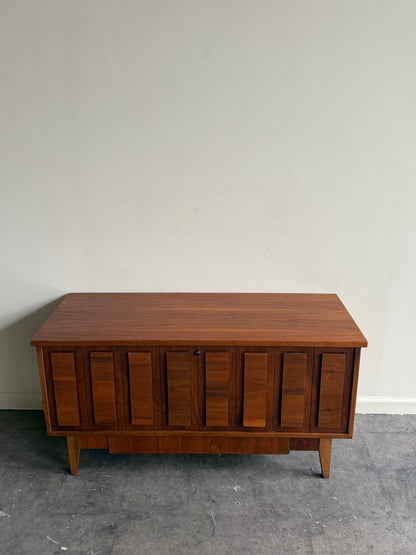 Lane walnut cedar-lined chest