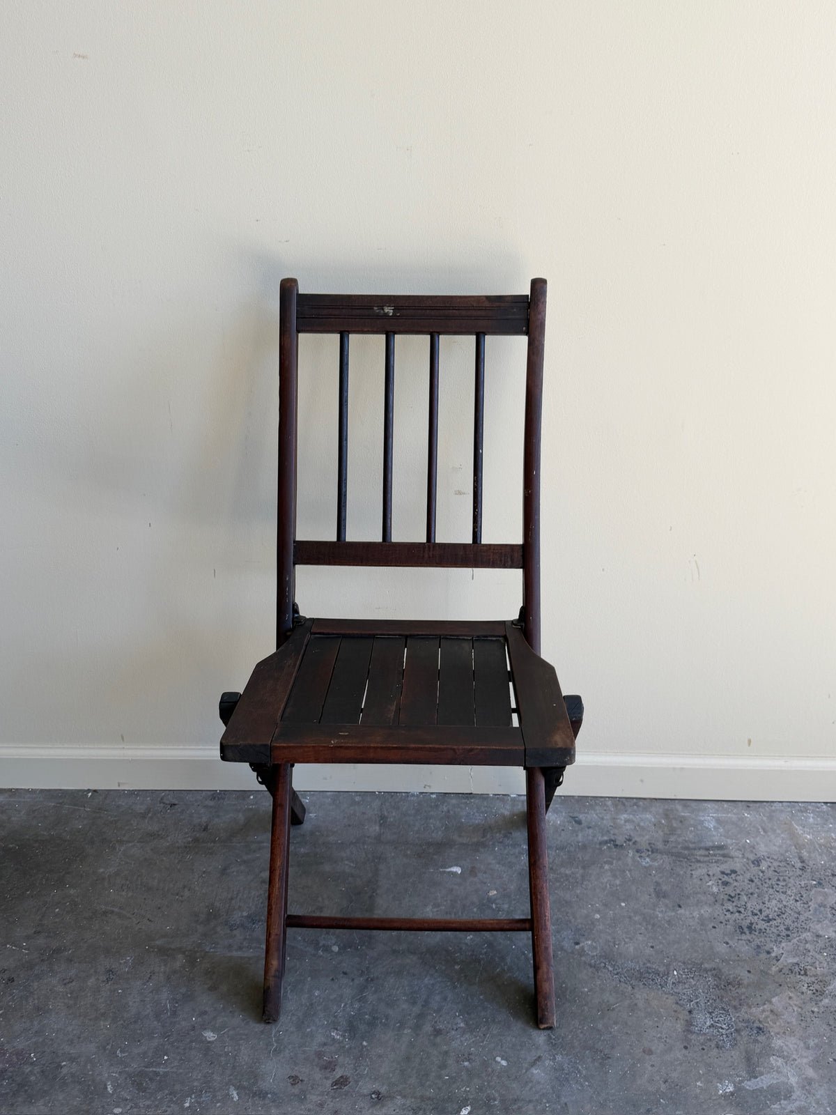 Stained pine folding chair