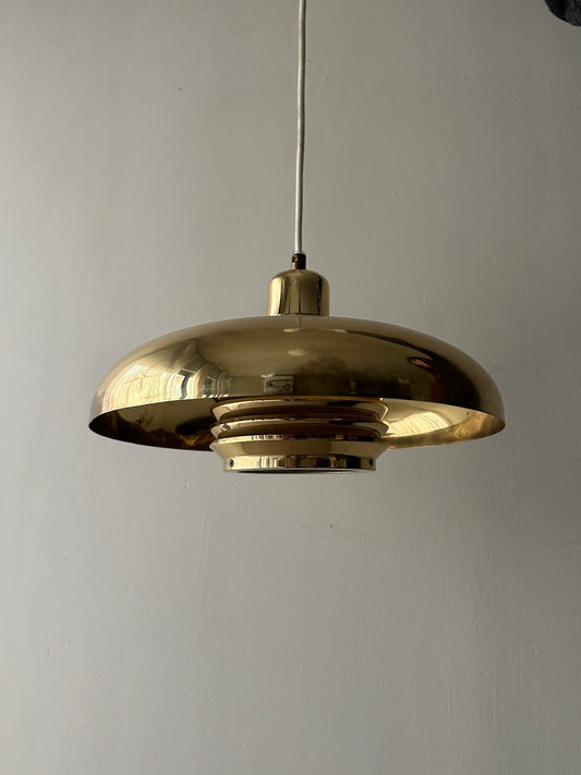 Jakobsson brass pendant light