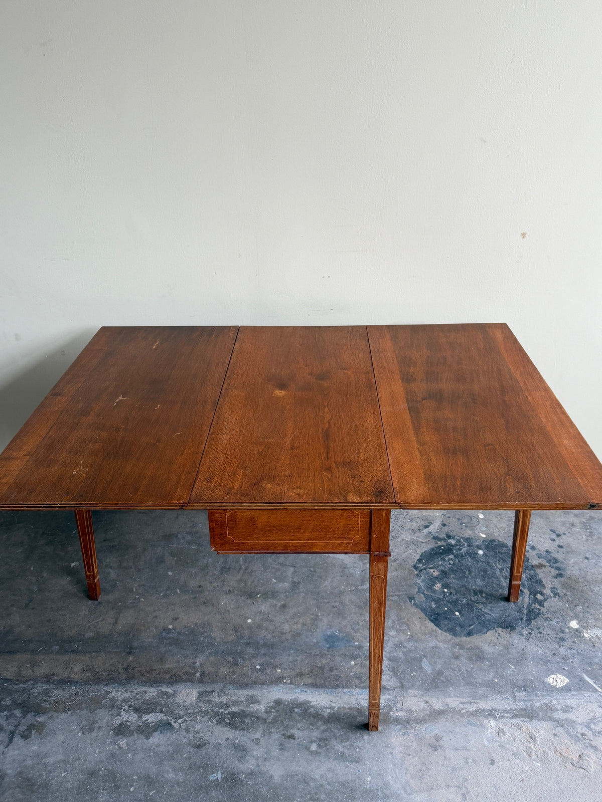 Mid-Atlantic inlaid walnut drop leaf table