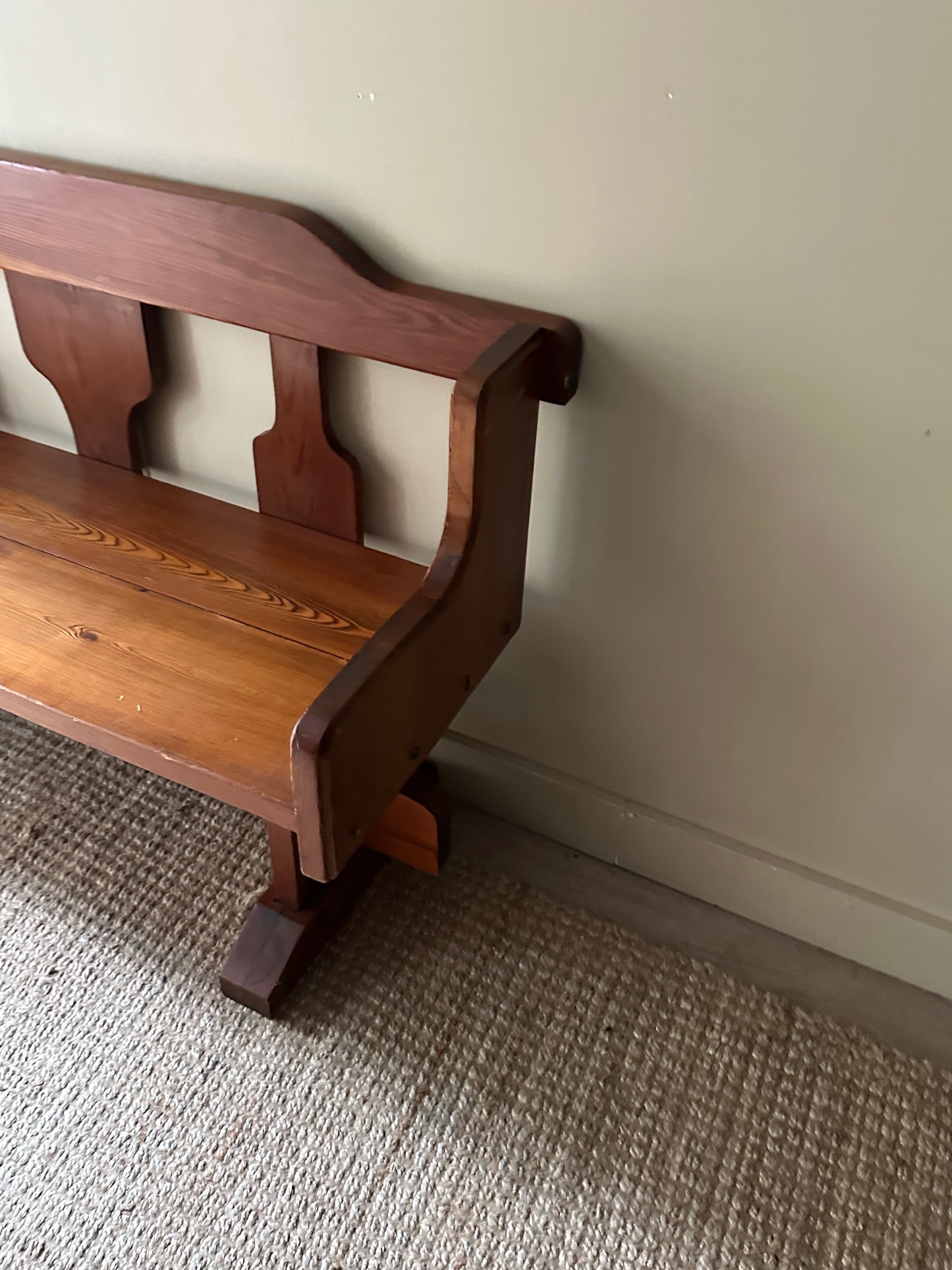 Pine bench