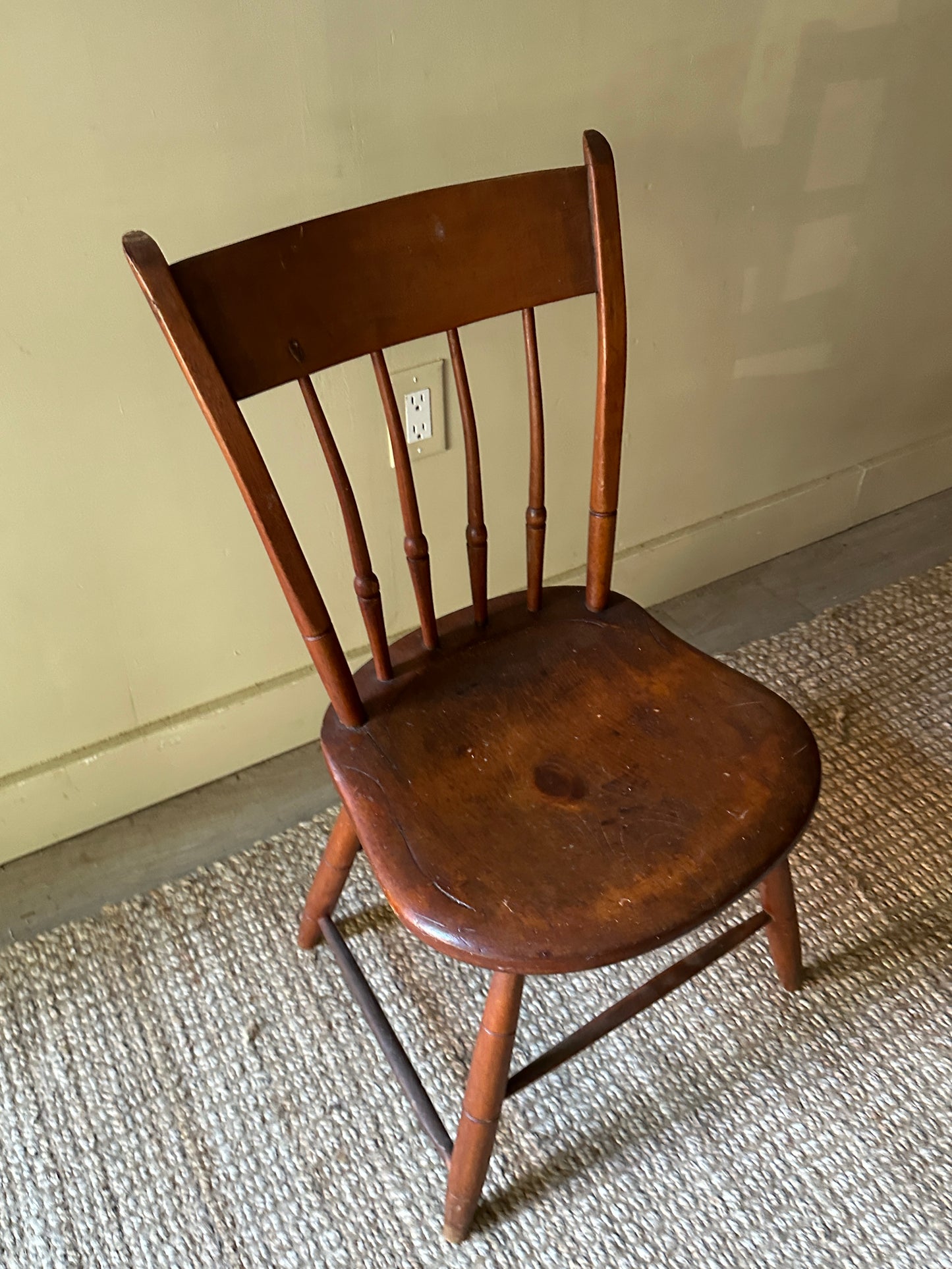 Pine dining chair