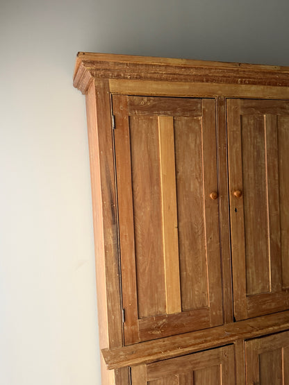 Pennsylvania Federal pine one piece stepback cupboard