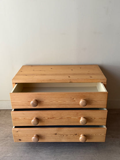 Swedish pine dresser