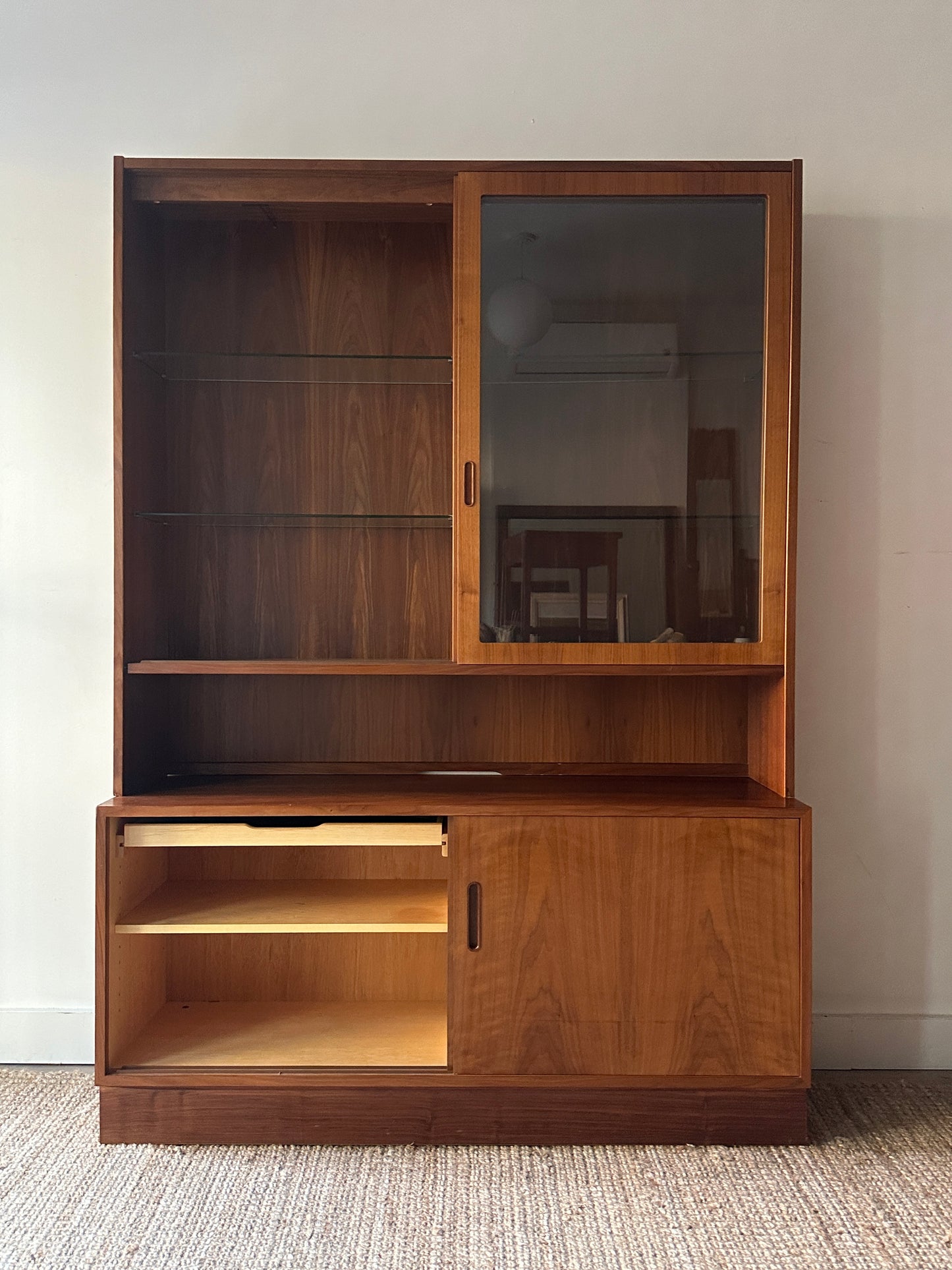 Hundevad two piece hutch