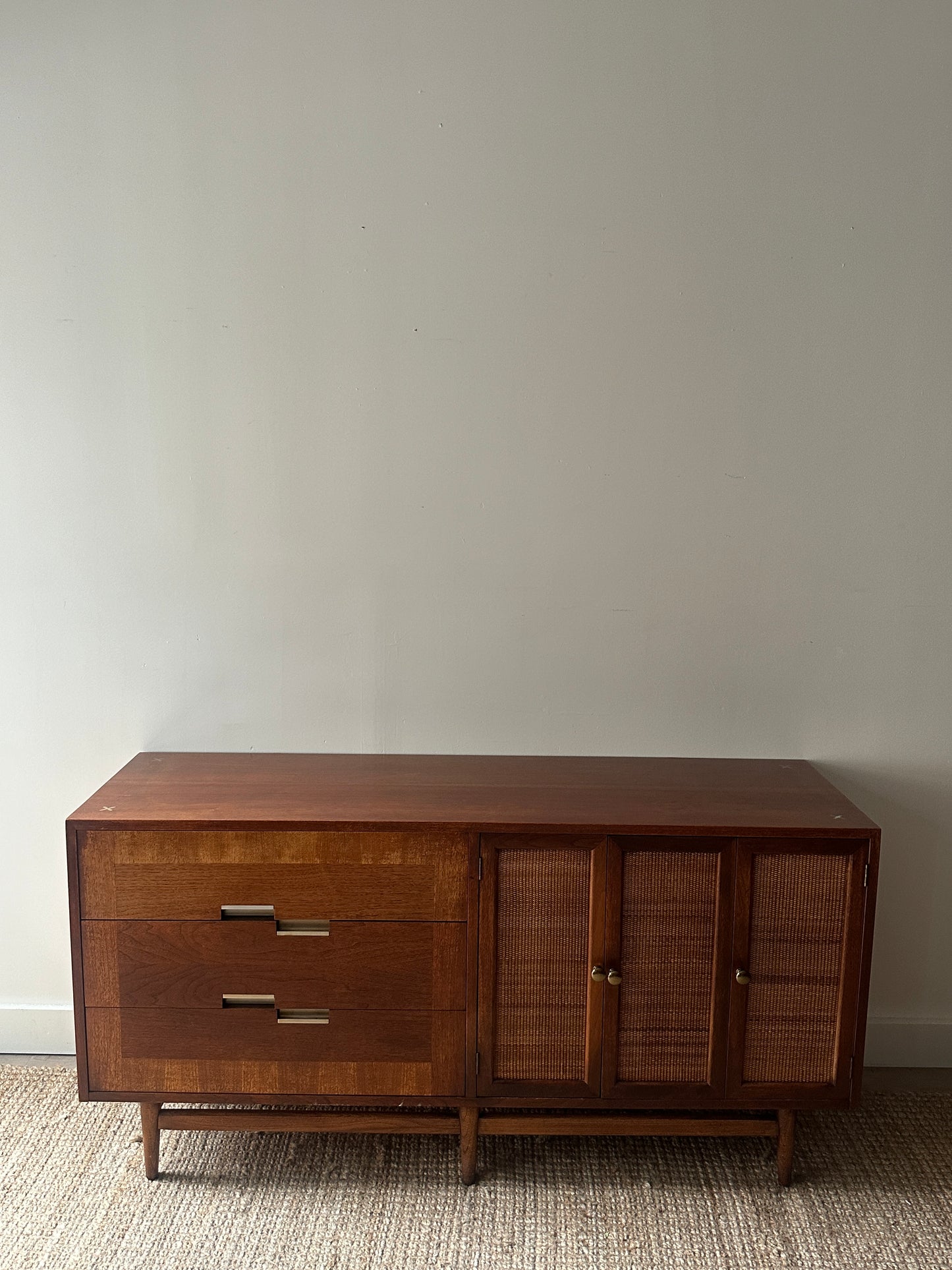 American of Martinsville credenza