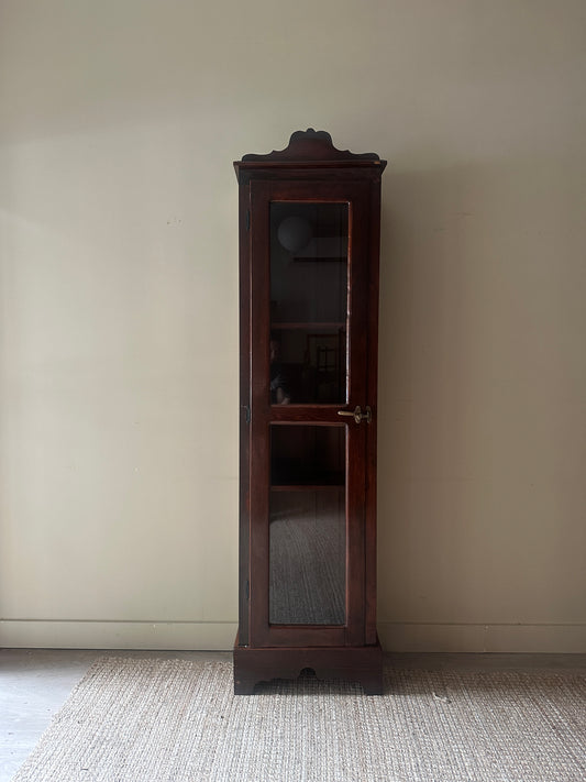 Chimney cabinet