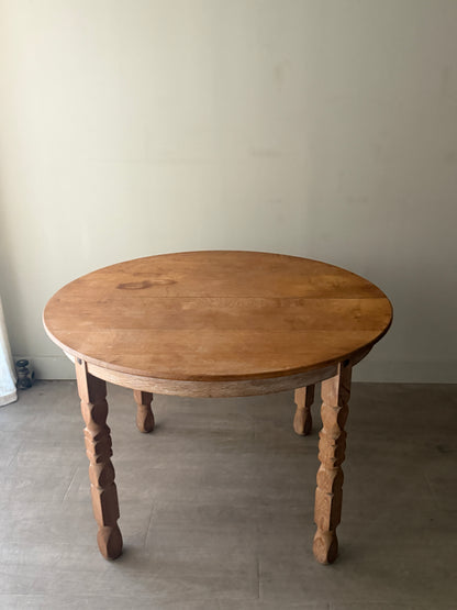 Logeskov Mobler Danish oak dining table with leaves