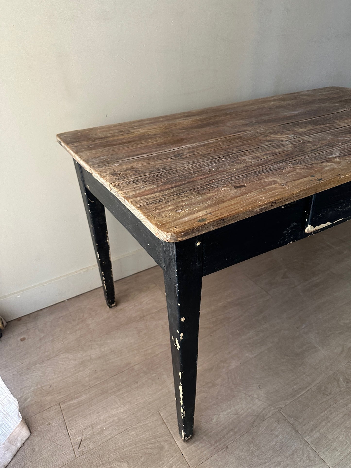 French farmhouse dining table (project!)