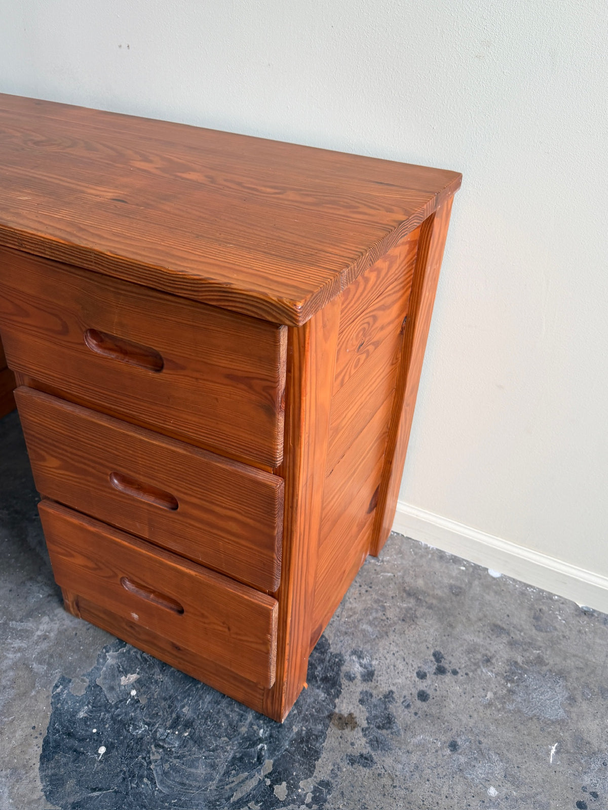 Pine desk