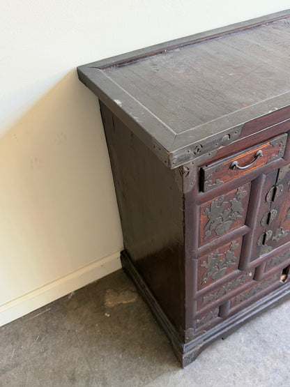 Korean bandaji chest