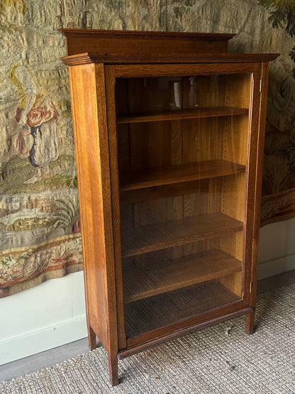 Oak hutch