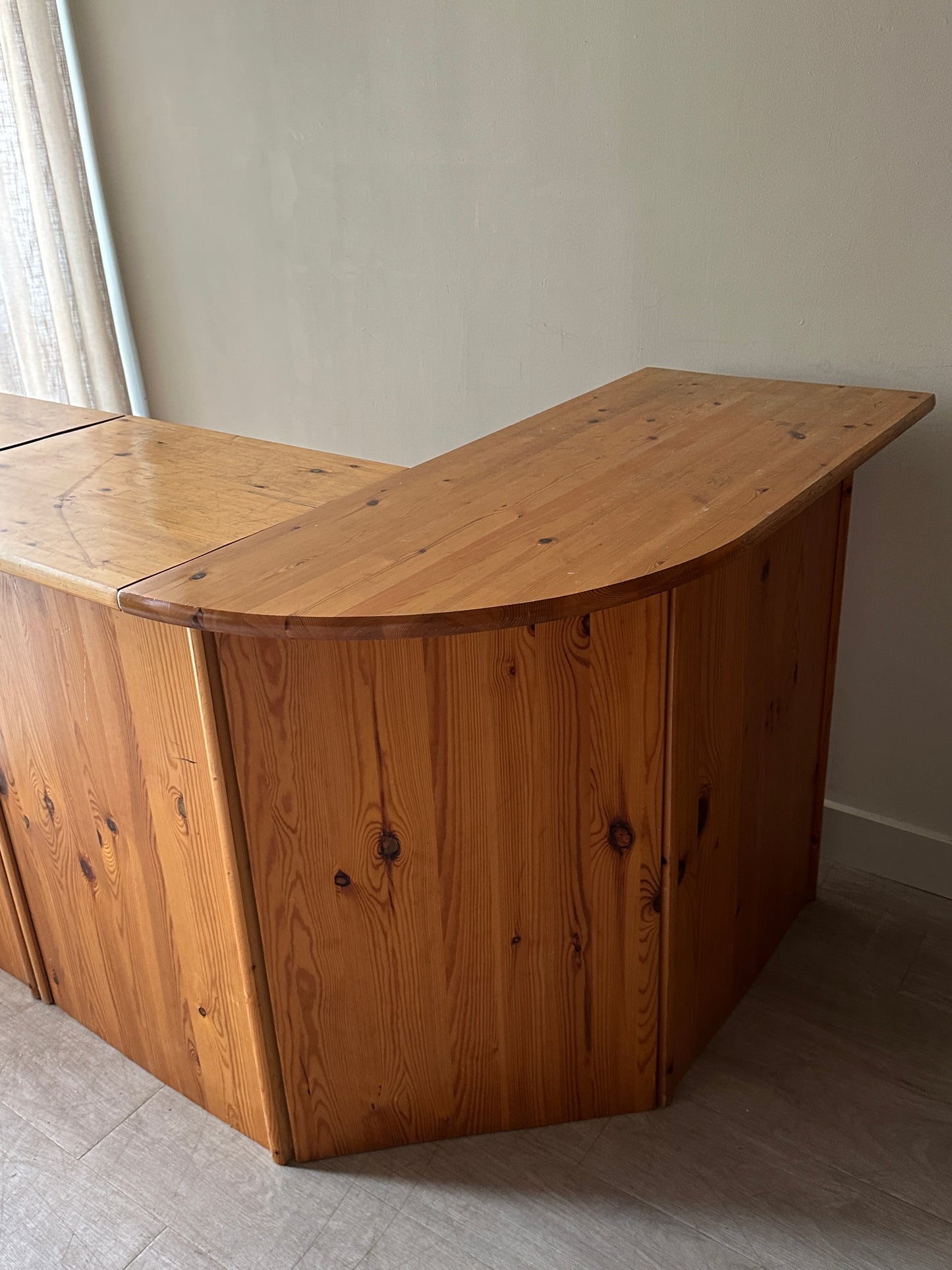 Pine 3 piece bar