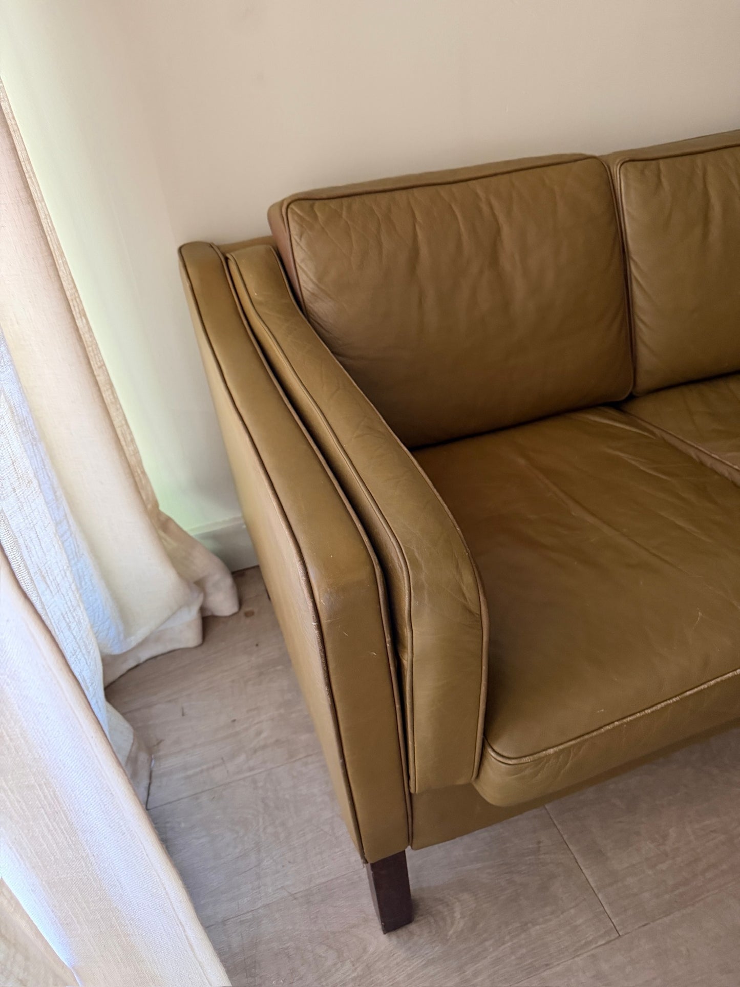 Mogens Hansen Danish leather sofa