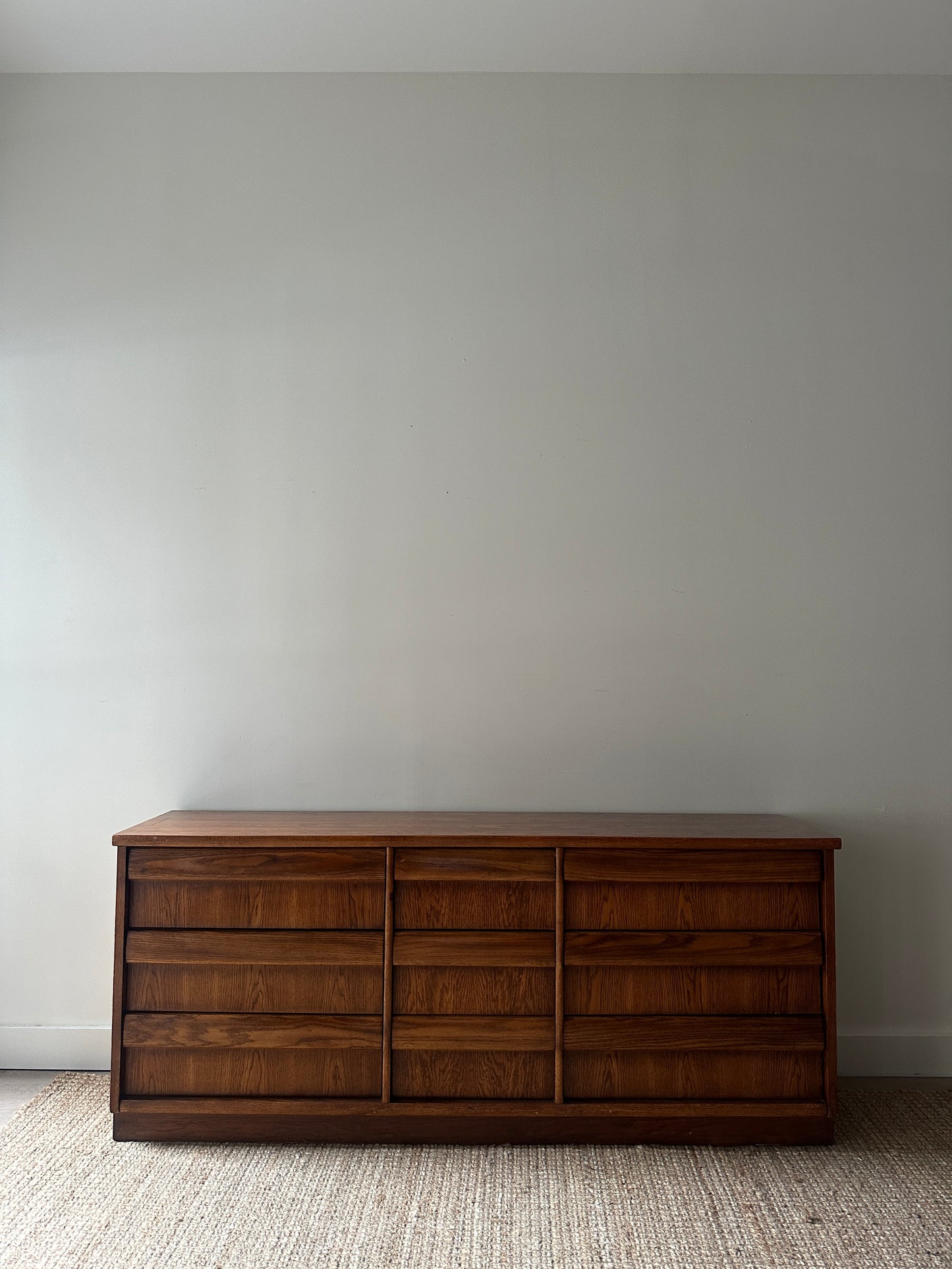 Oak 9 drawer dresser