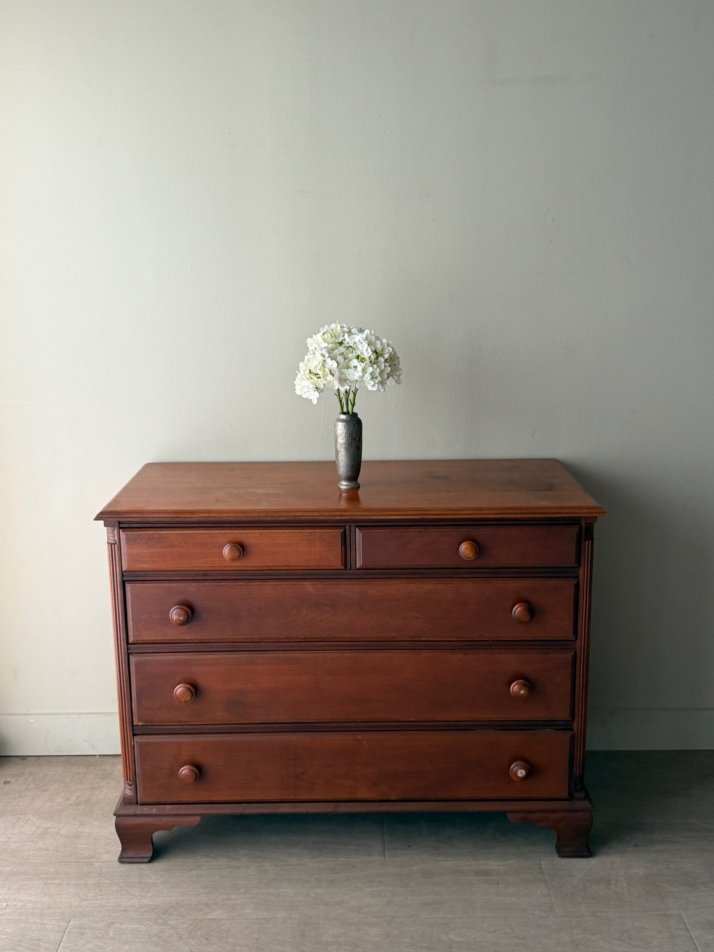 Maple dresser