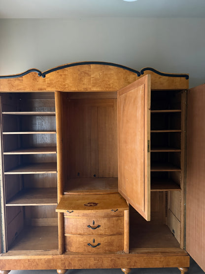 Deco birch armoire