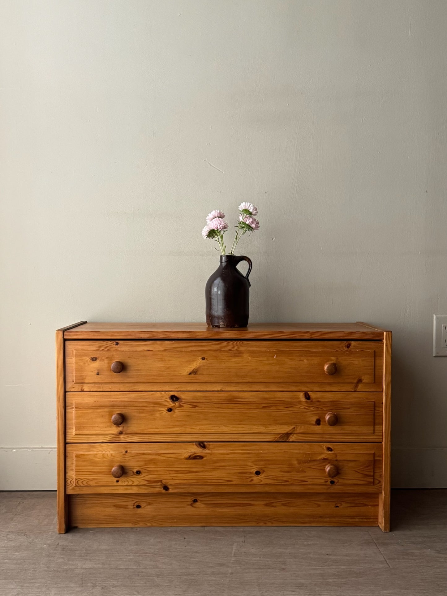 Small Swedish pine 3 drawer dresser