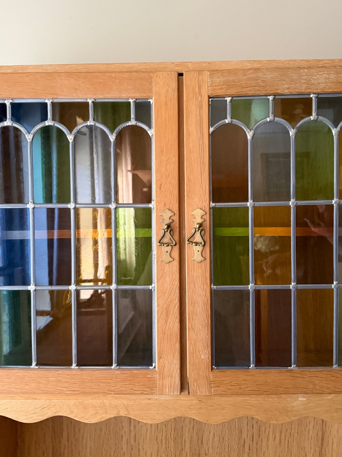 Danish oak hutch with stained glass doors