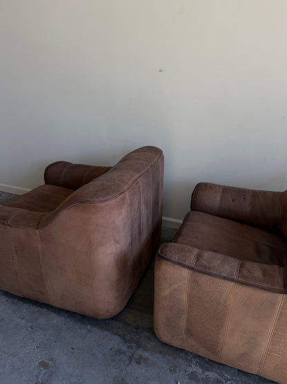 De Sede DS 44 lounge chairs. Sold individually.